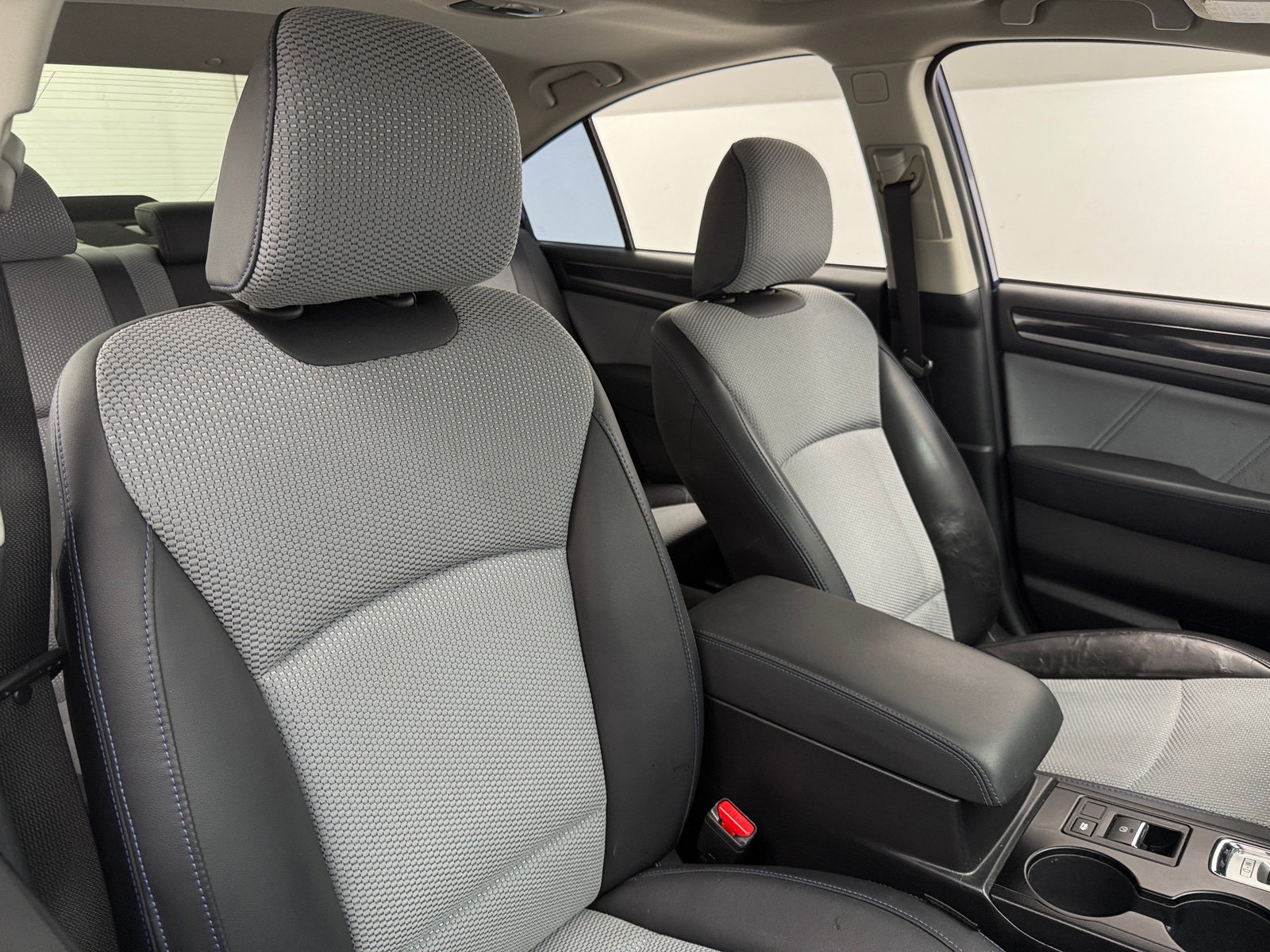 Thumbnail: 2017 Subaru Legacy - 2