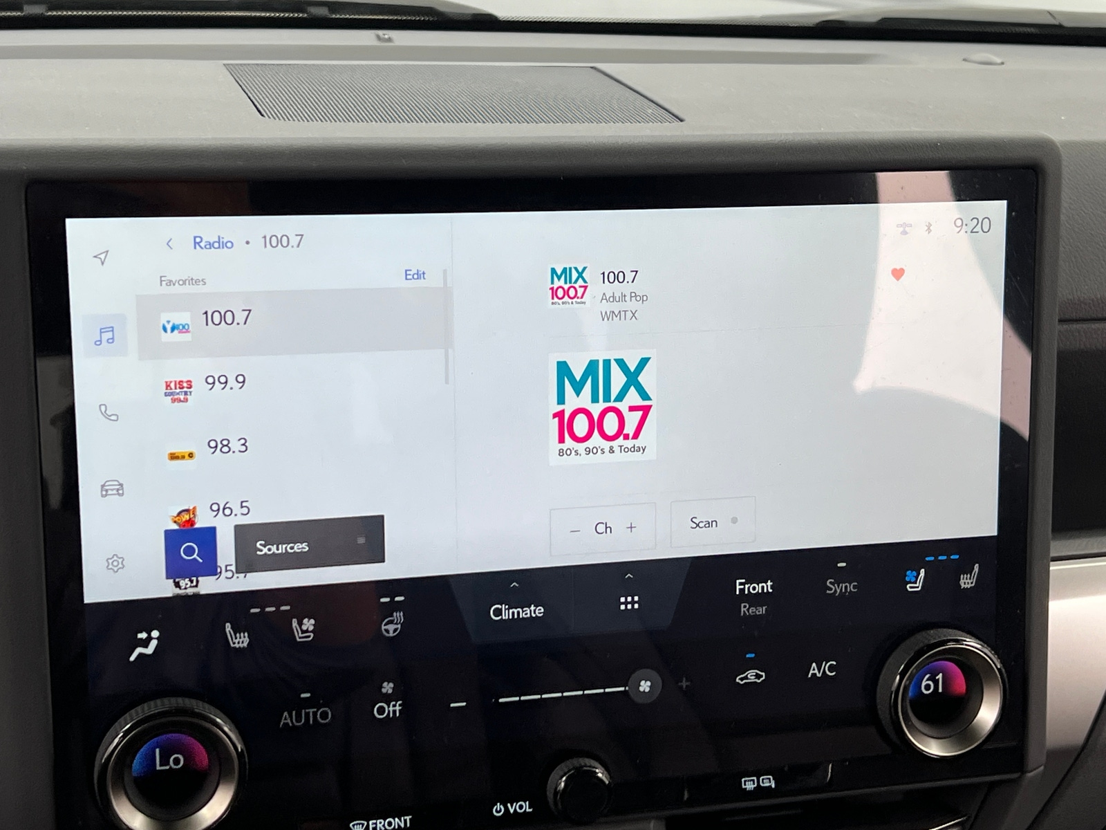 Thumbnail: 2024 Lexus GX - 3