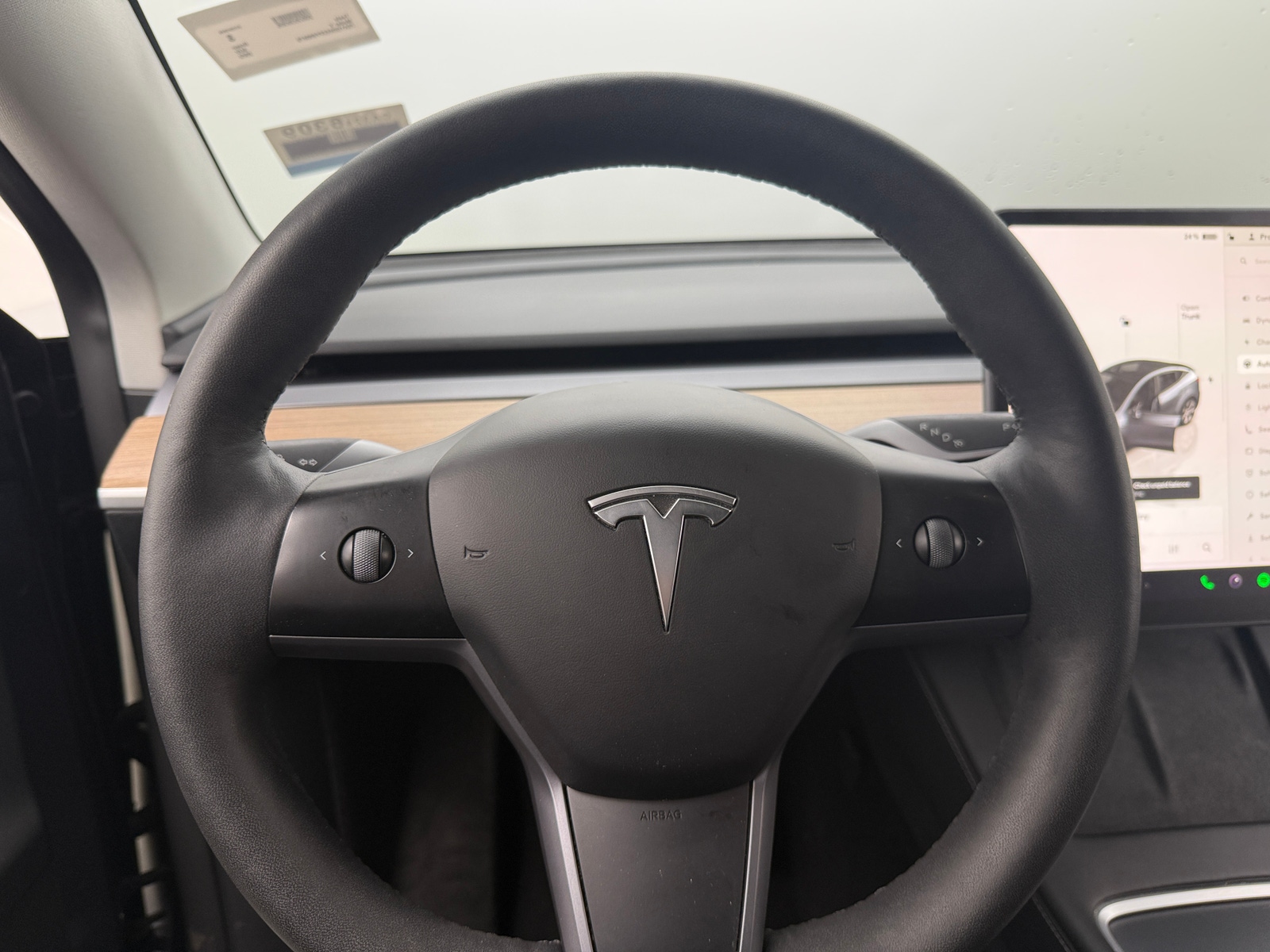 Thumbnail: 2023 Tesla Model Y - 4