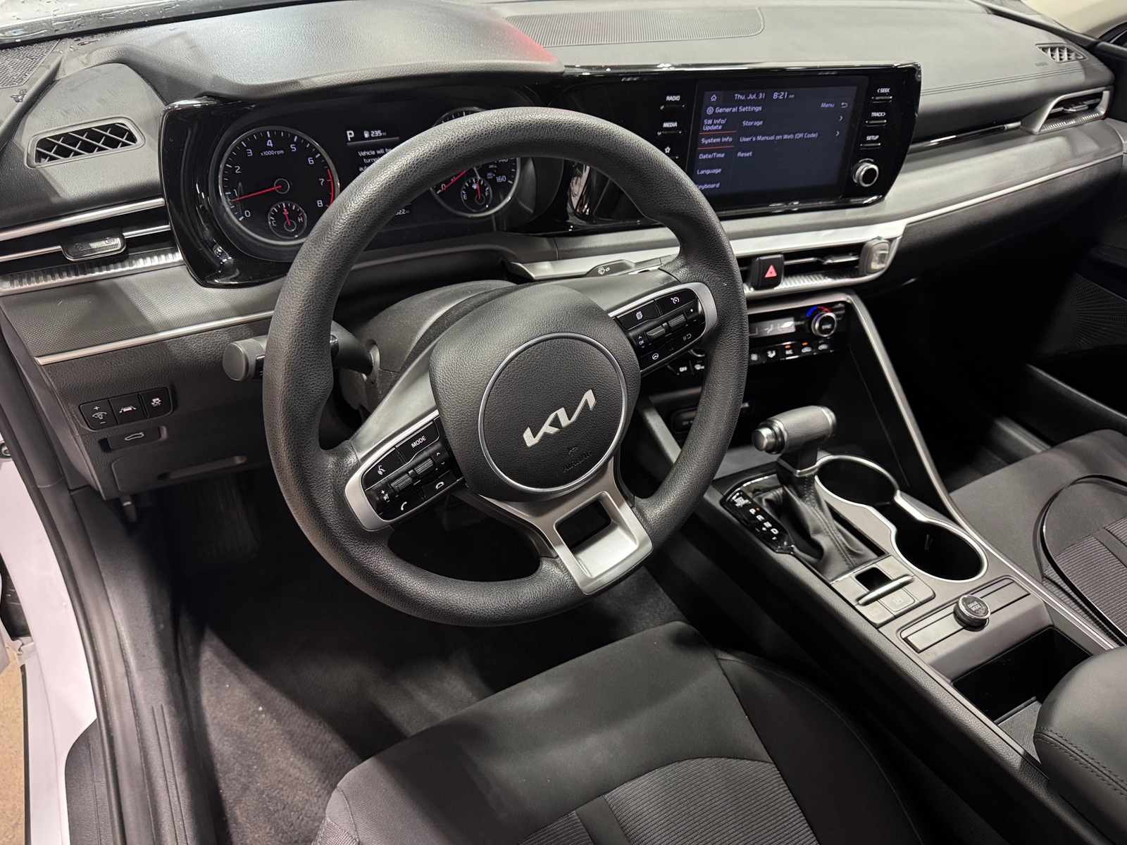 Thumbnail: 2022 Kia K5 - 3