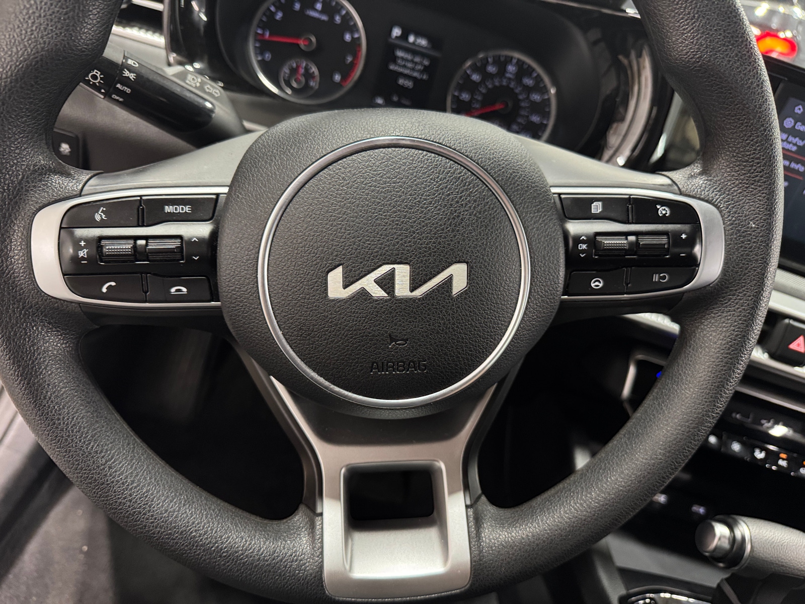 Thumbnail: 2022 Kia K5 - 5