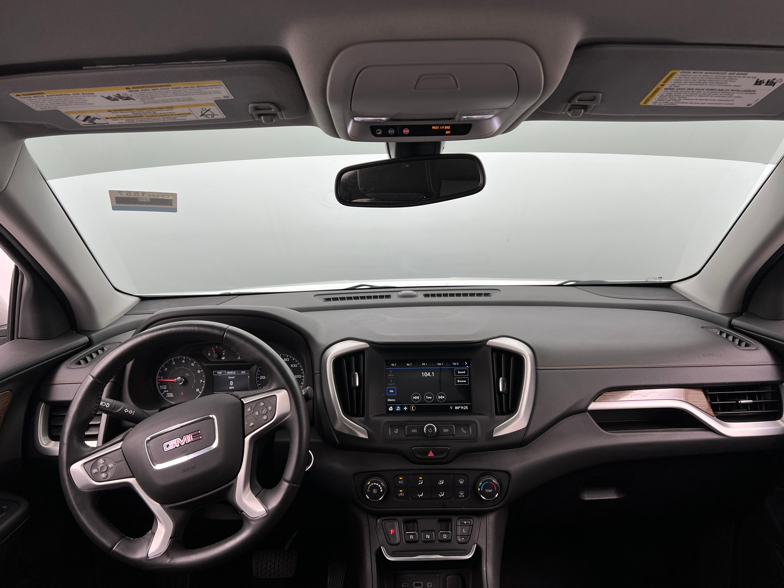 Thumbnail: 2018 GMC Terrain - 3