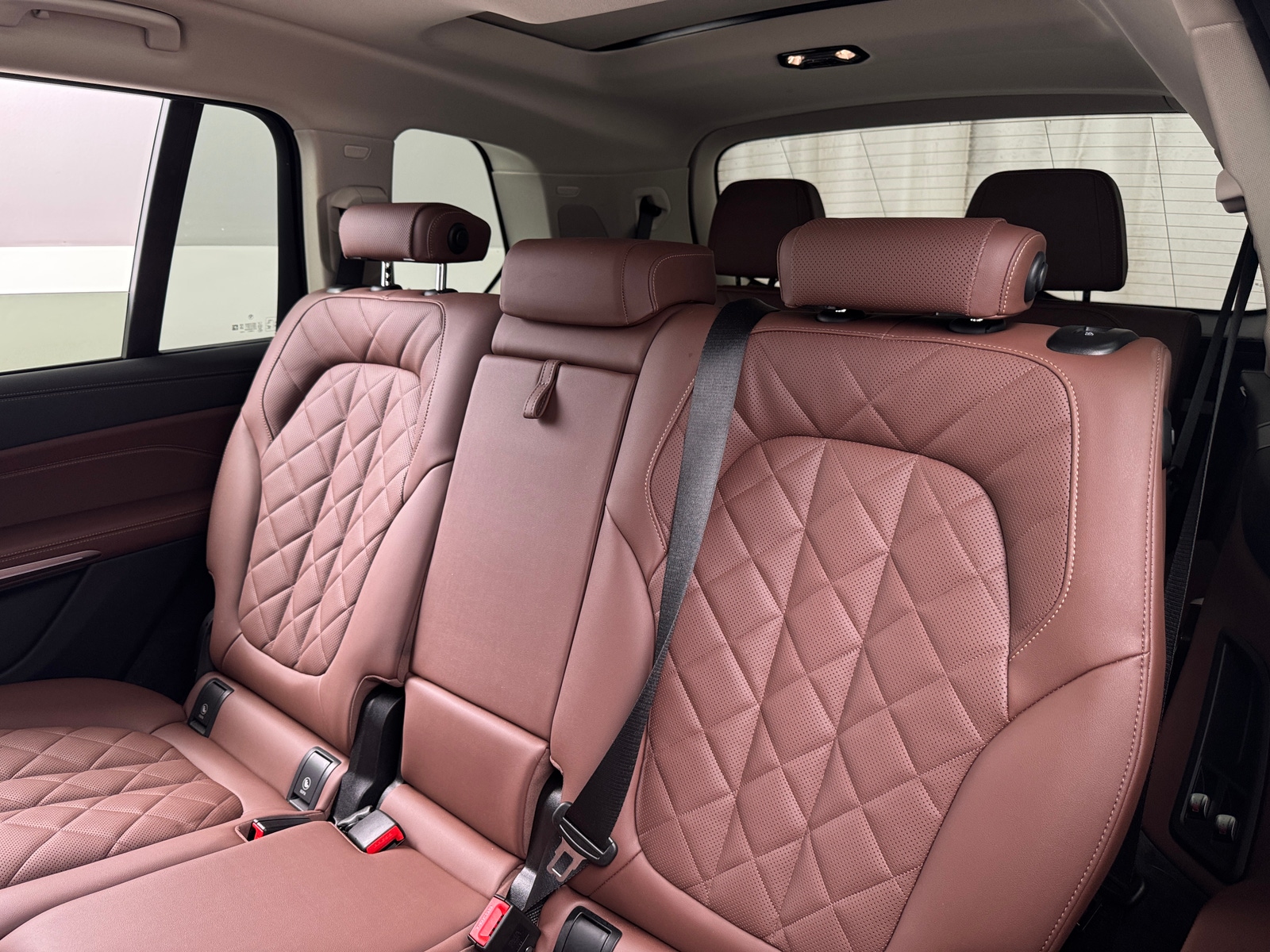 Thumbnail: 2025 BMW X7 - 5