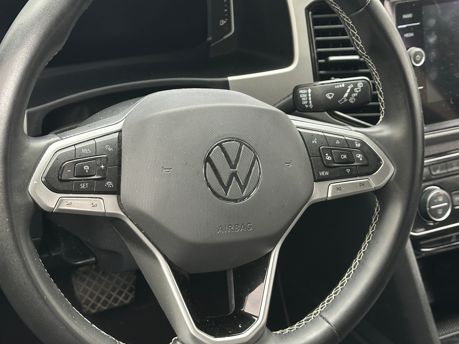 Thumbnail: 2021 Volkswagen Atlas - 4