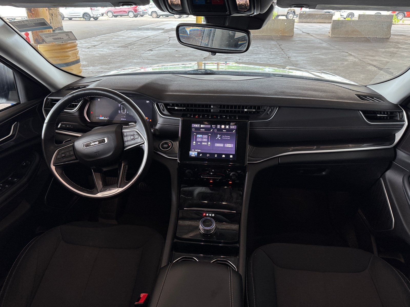 Thumbnail: 2022 Jeep Grand Cherokee L - 3