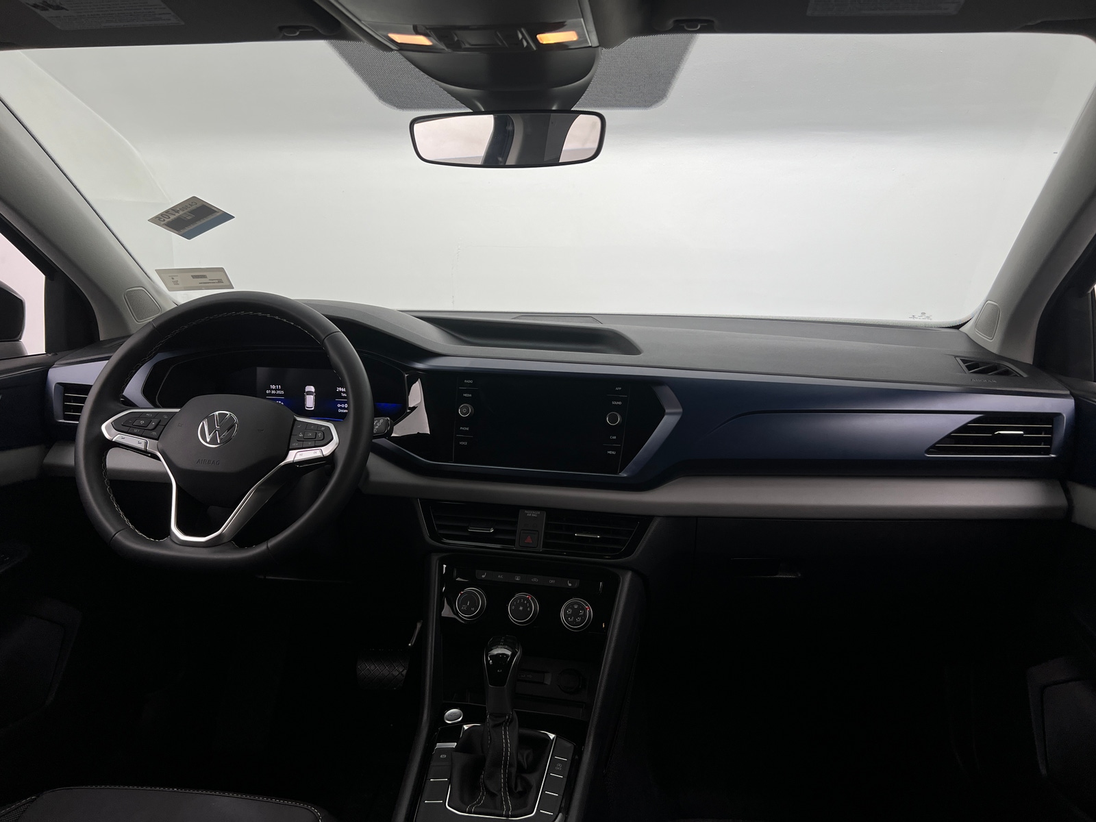 Thumbnail: 2023 Volkswagen Taos - 2