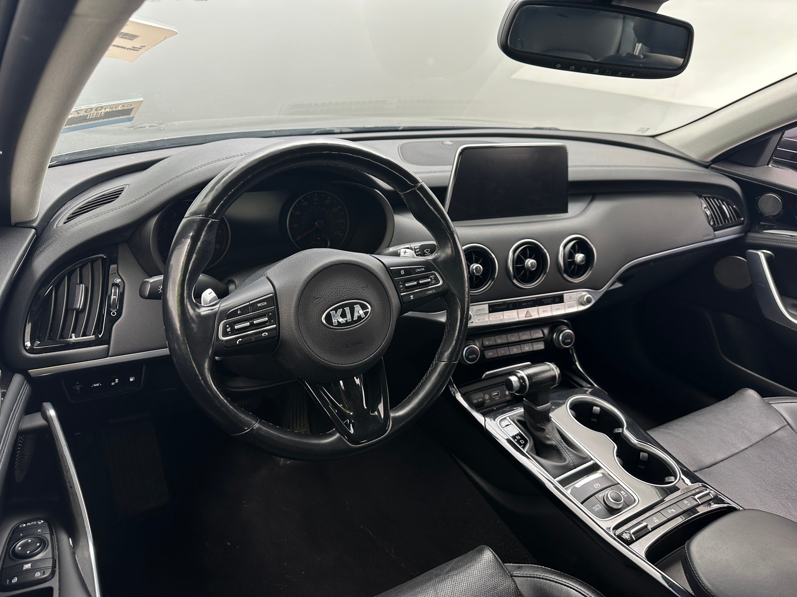 Thumbnail: 2019 Kia Stinger - 2