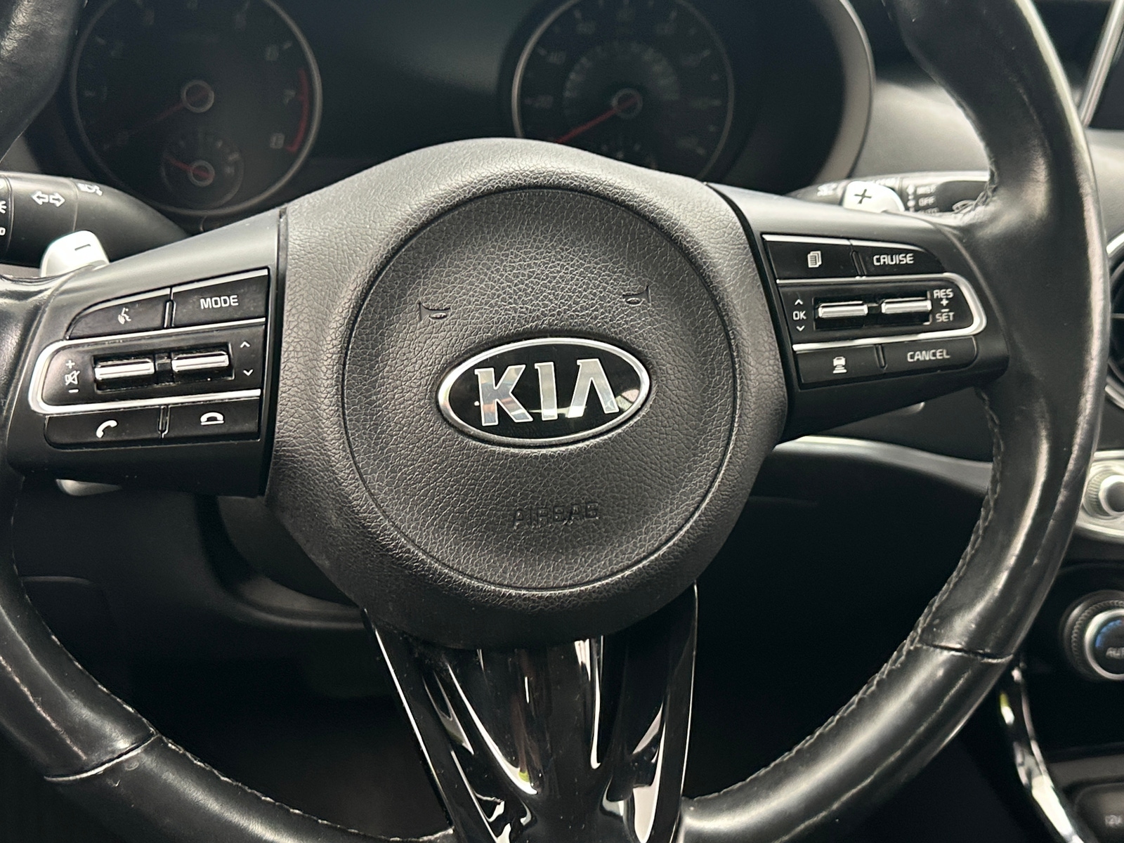 Thumbnail: 2019 Kia Stinger - 4