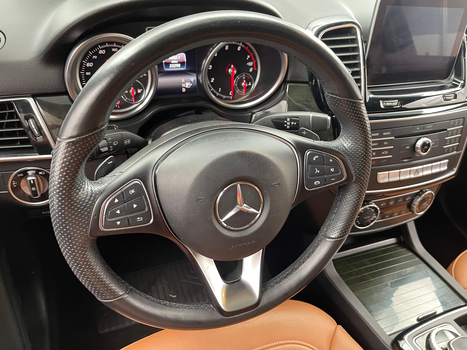 Thumbnail: 2018 Mercedes-Benz GLE - 4