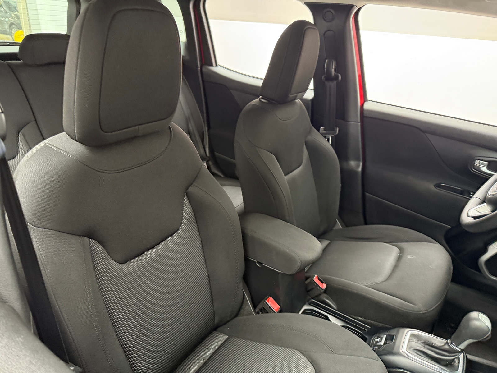 Thumbnail: 2019 Jeep Renegade - 2