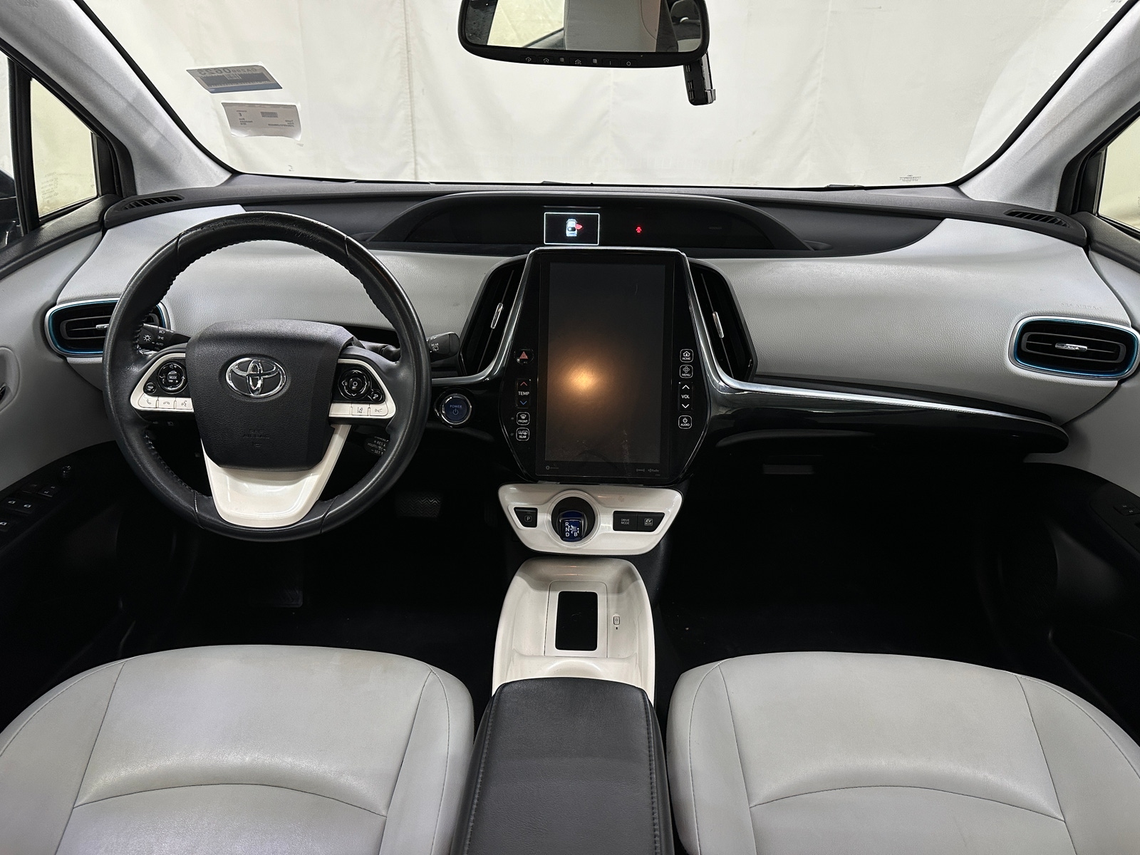Thumbnail: 2018 Toyota Prius - 2