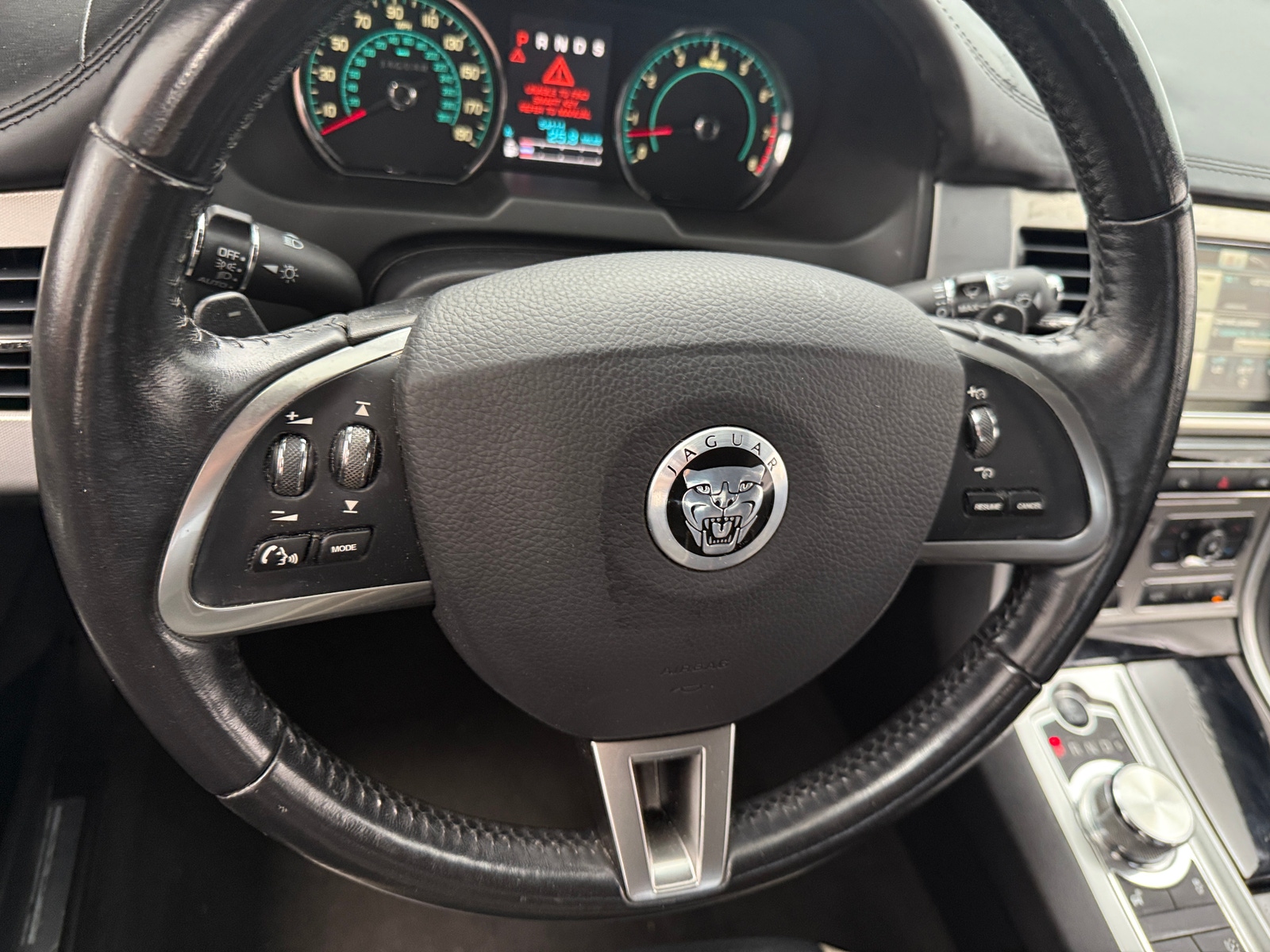 Thumbnail: 2013 Jaguar XF - 4
