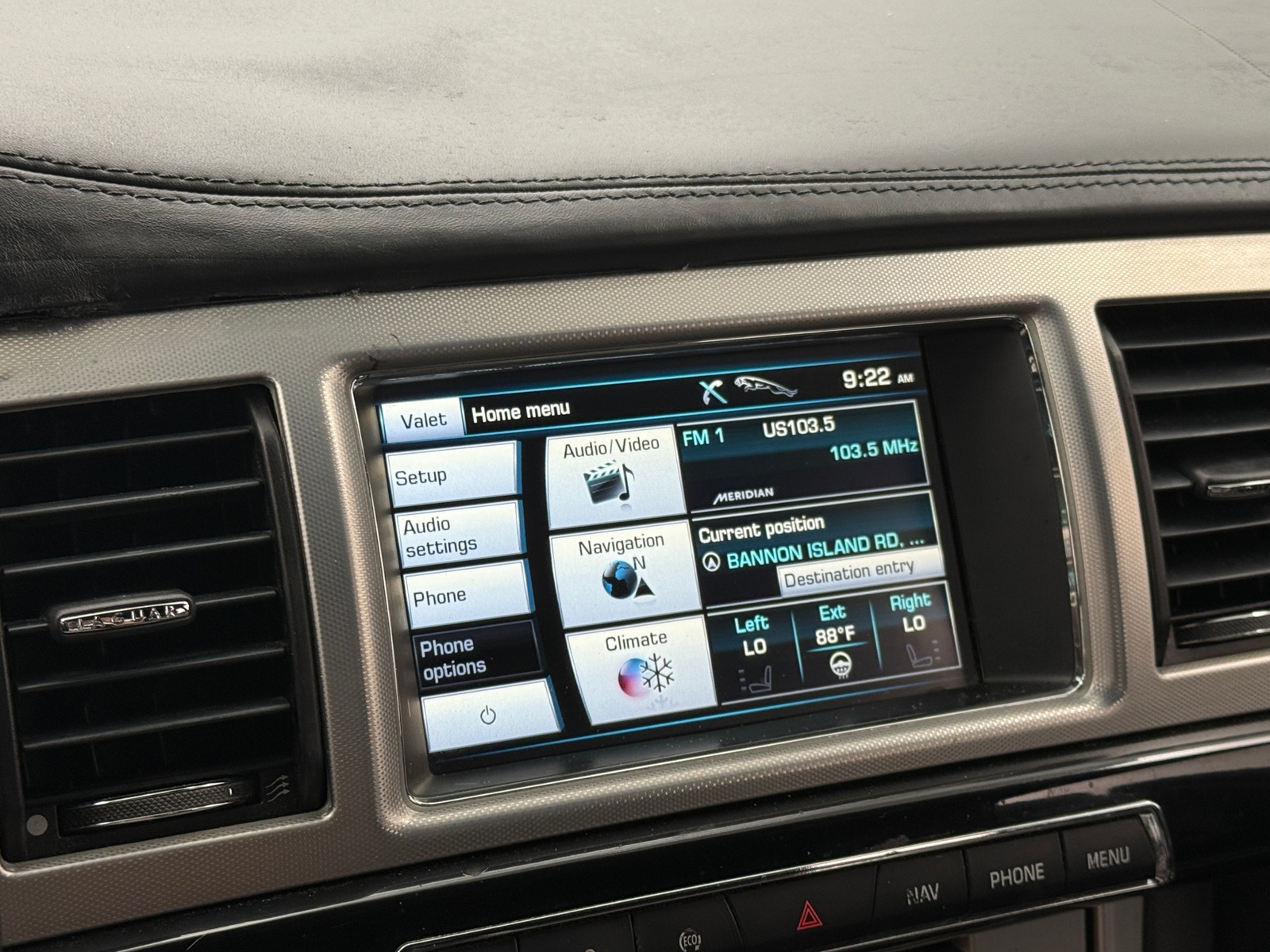 Thumbnail: 2013 Jaguar XF - 3