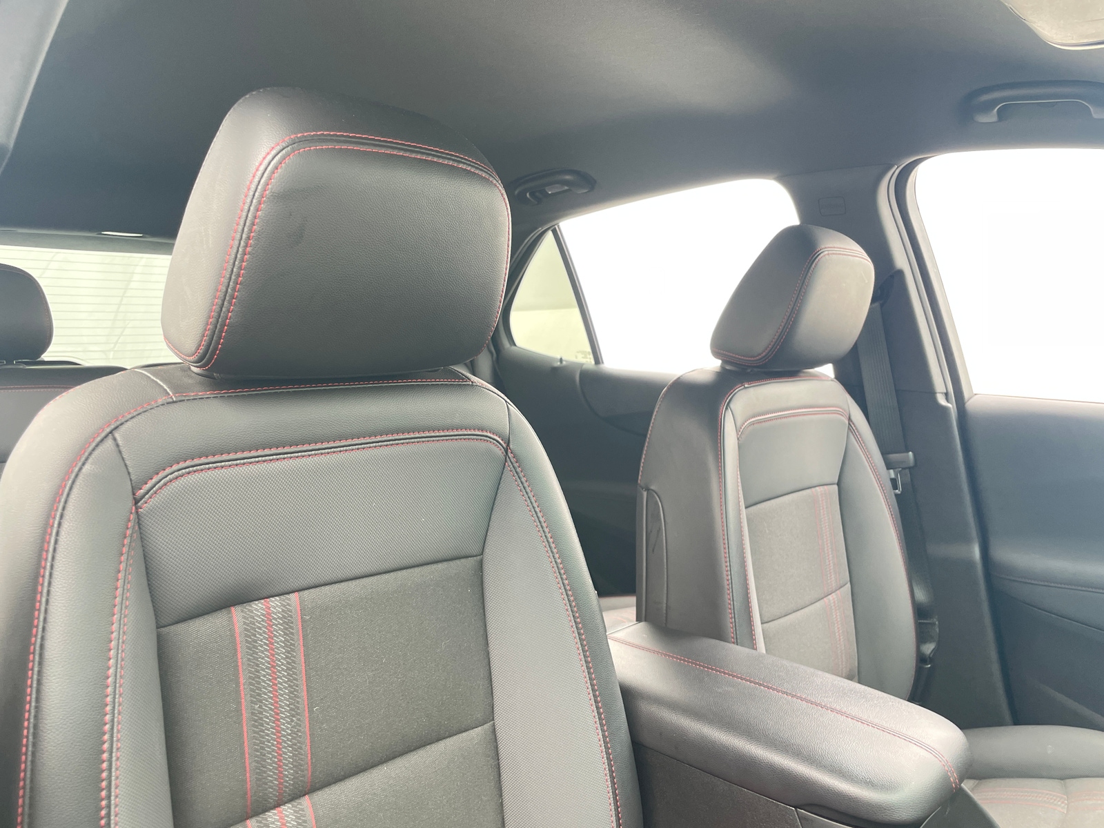 Thumbnail: 2022 Chevrolet Equinox - 2