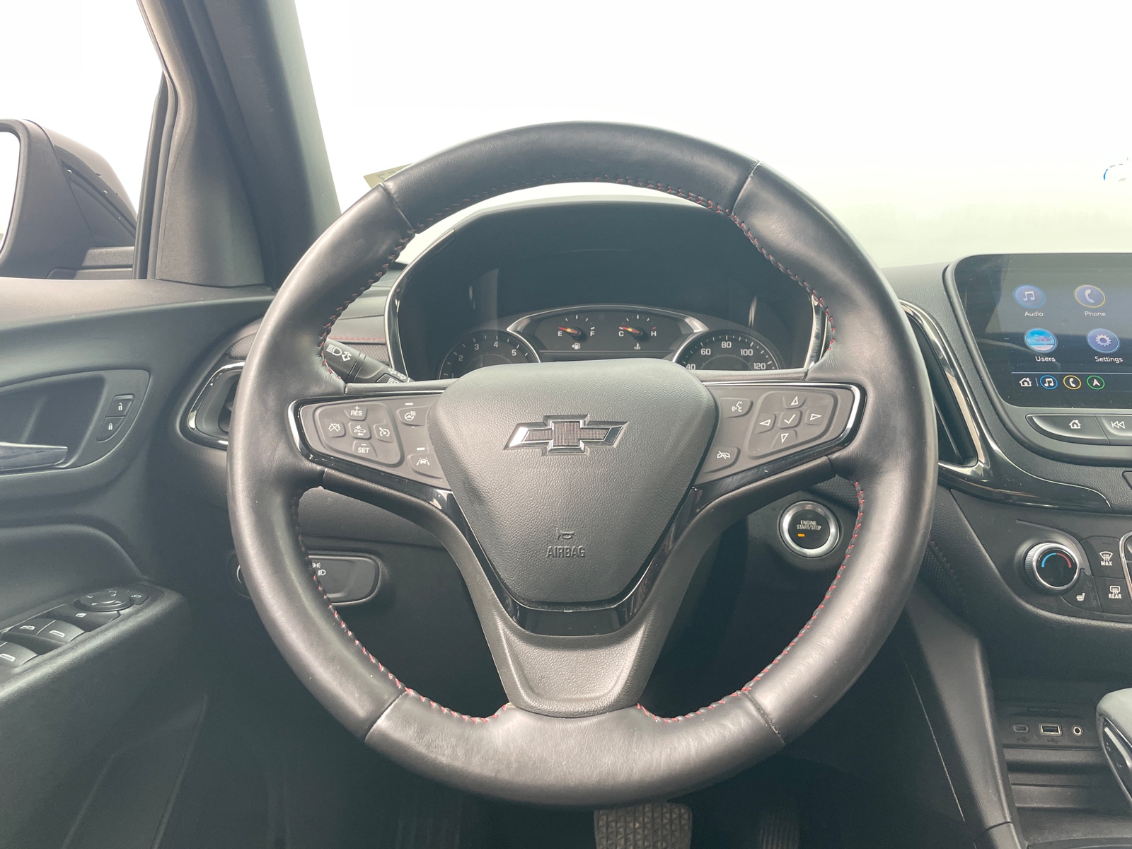 Thumbnail: 2022 Chevrolet Equinox - 5