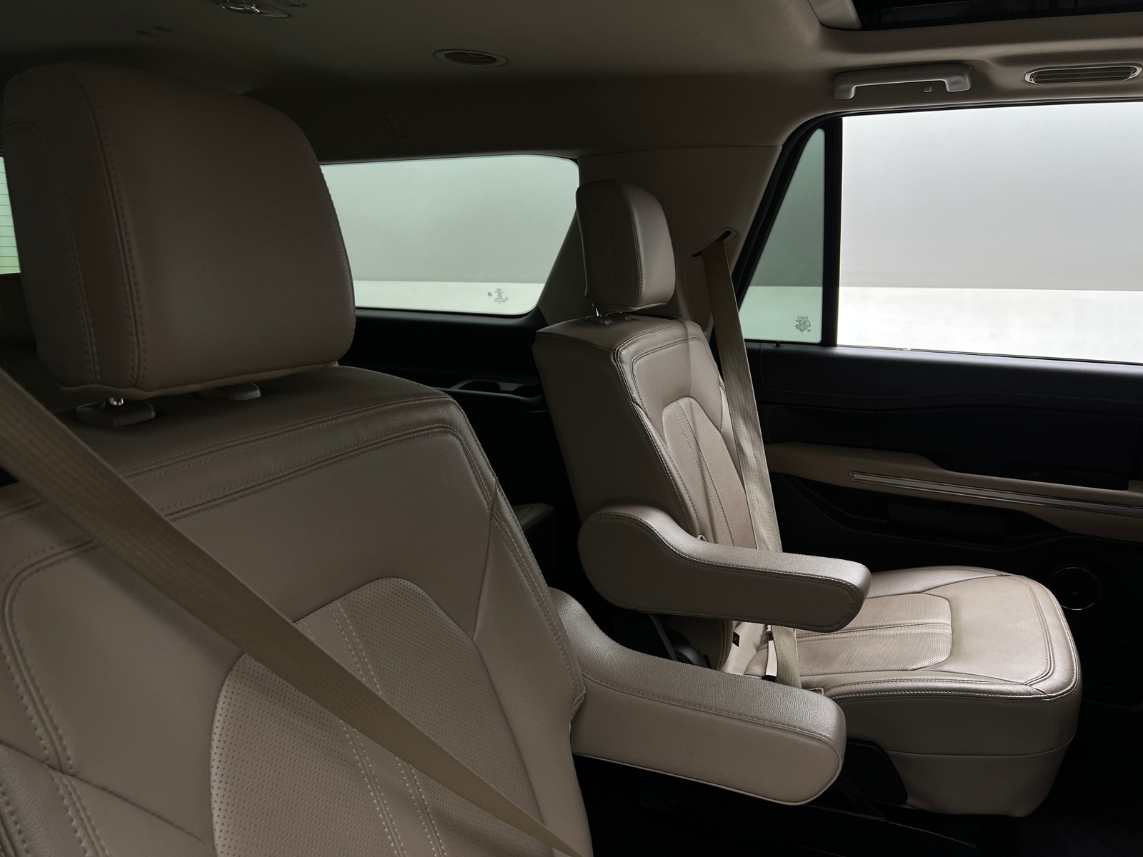 Thumbnail: 2024 Ford Expedition MAX - 5