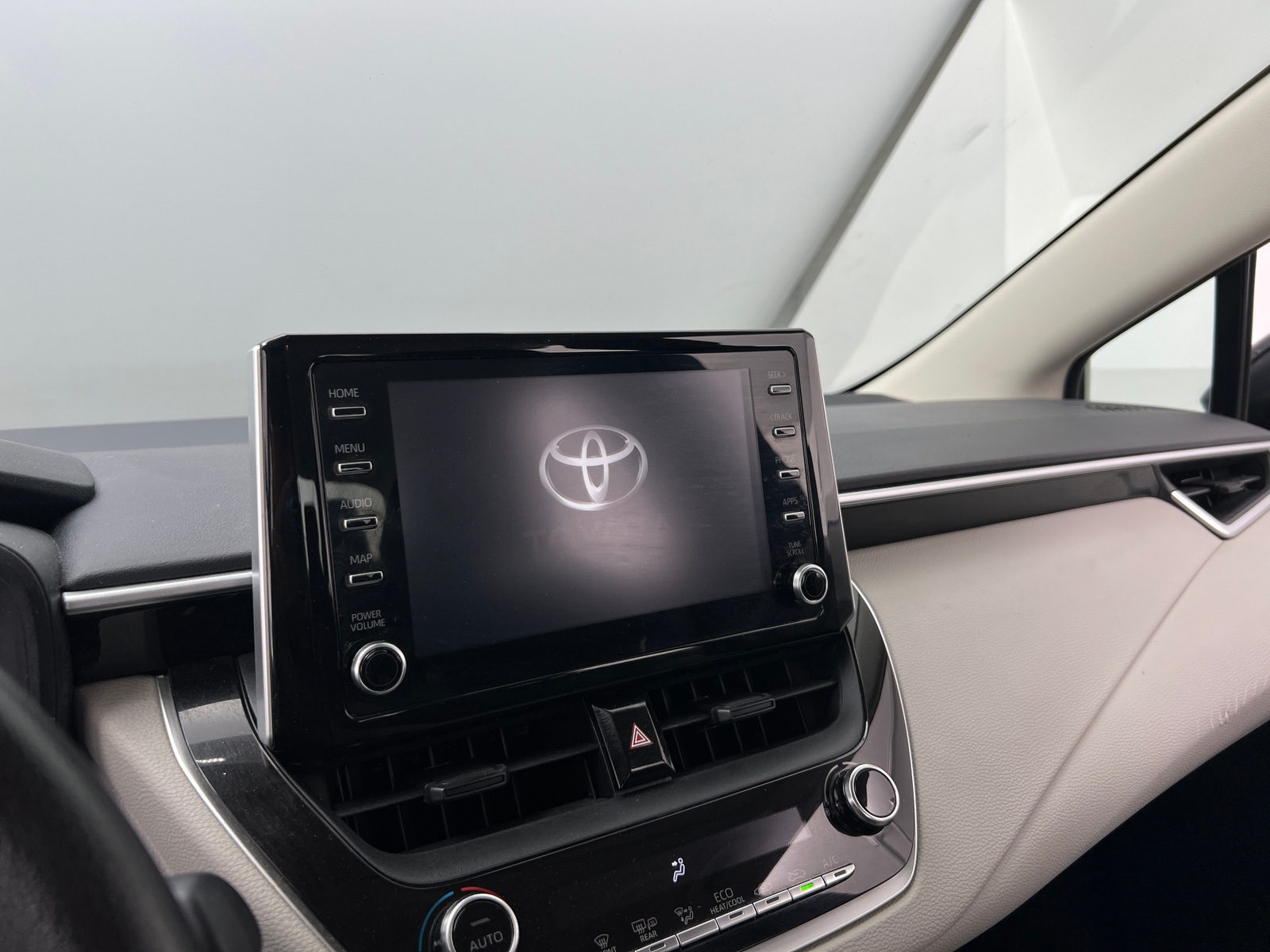 Thumbnail: 2020 Toyota Corolla - 4