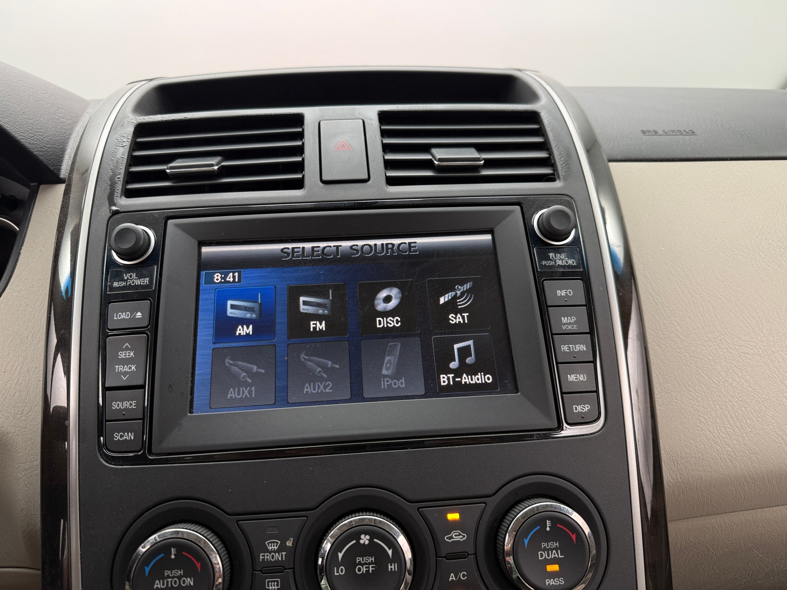 Thumbnail: 2010 Mazda CX-9 - 3