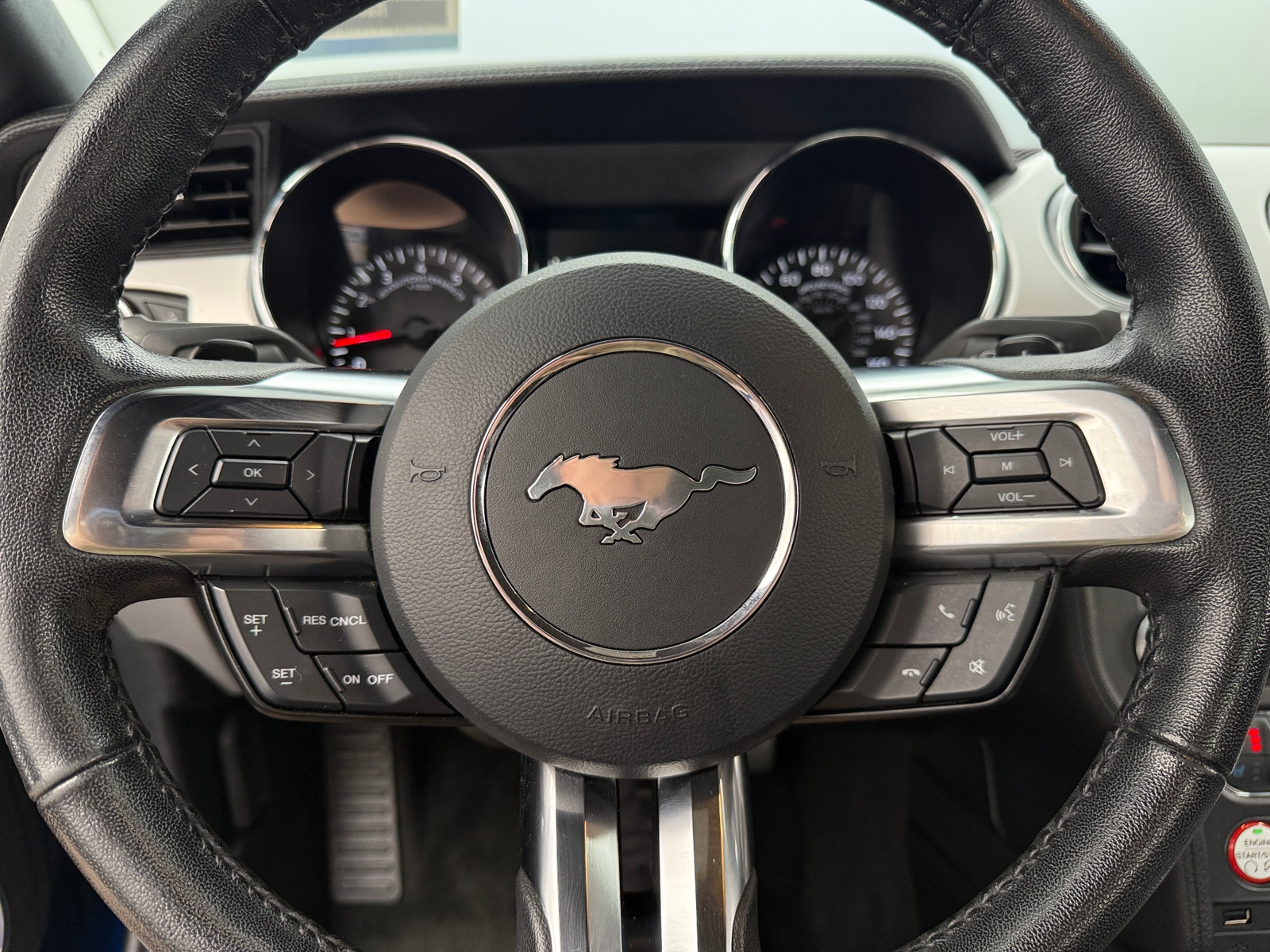 Thumbnail: 2017 Ford Mustang - 4