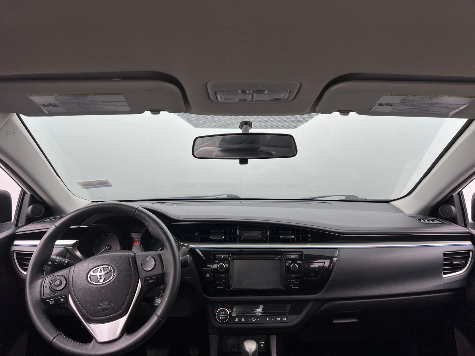 Thumbnail: 2016 Toyota Corolla - 2