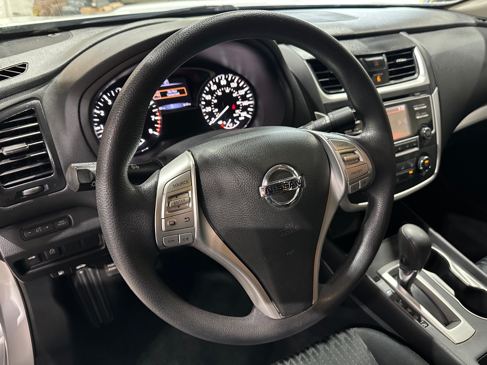 Thumbnail: 2018 Nissan Altima - 5