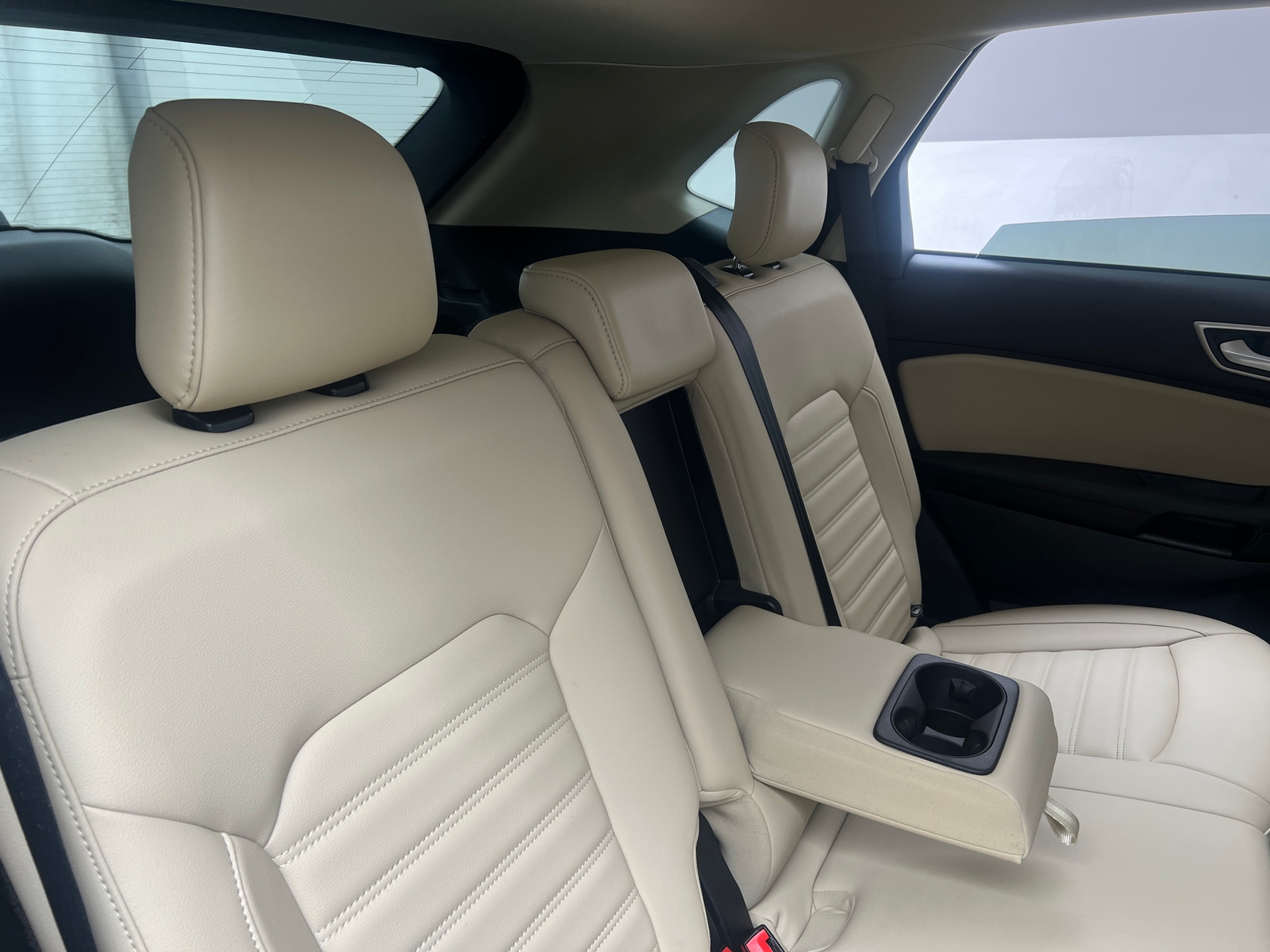 Thumbnail: 2020 Ford Edge - 5