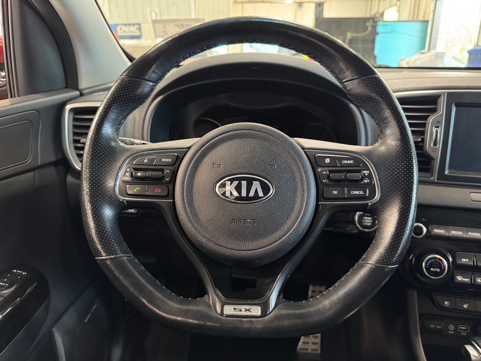 Thumbnail: 2017 Kia Sportage - 4