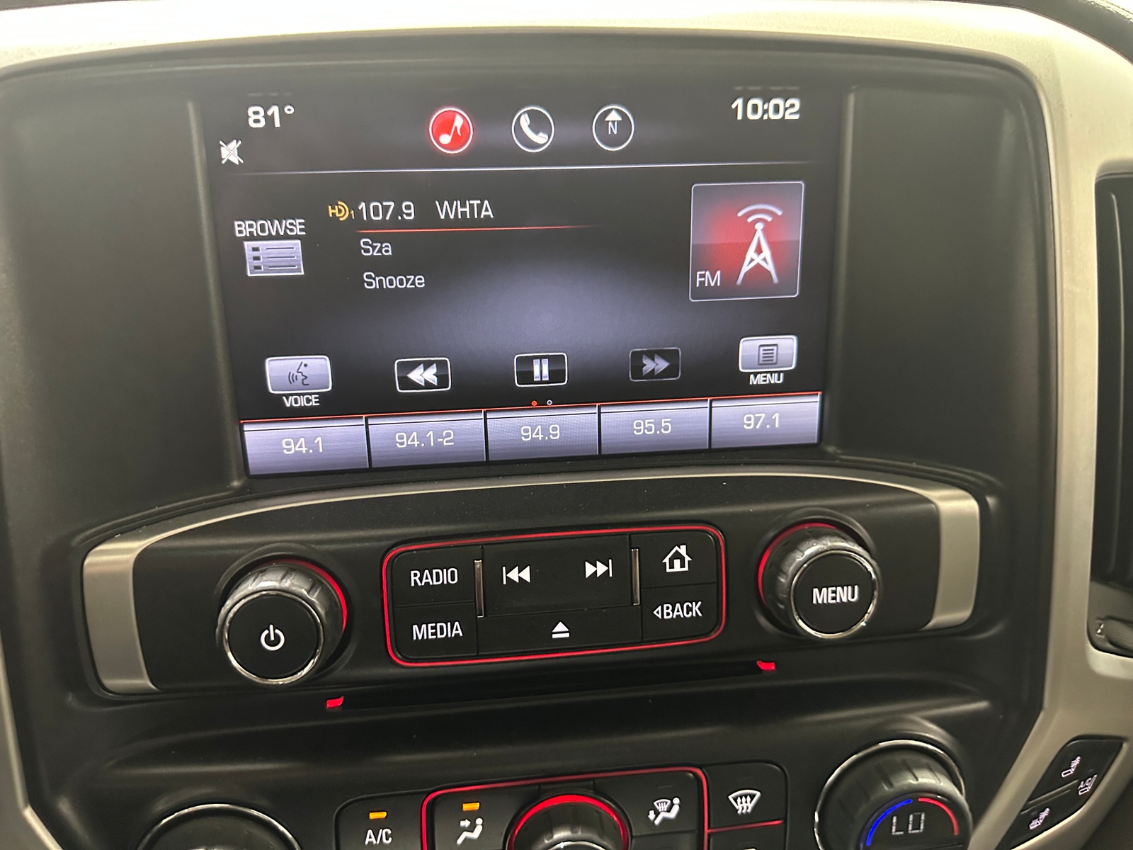 Thumbnail: 2014 GMC Sierra 1500 - 3