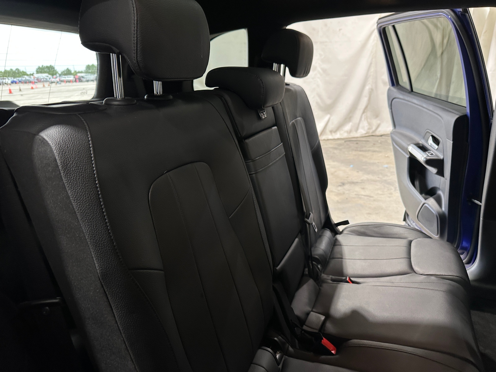 Thumbnail: 2021 Mercedes-Benz GLB - 5