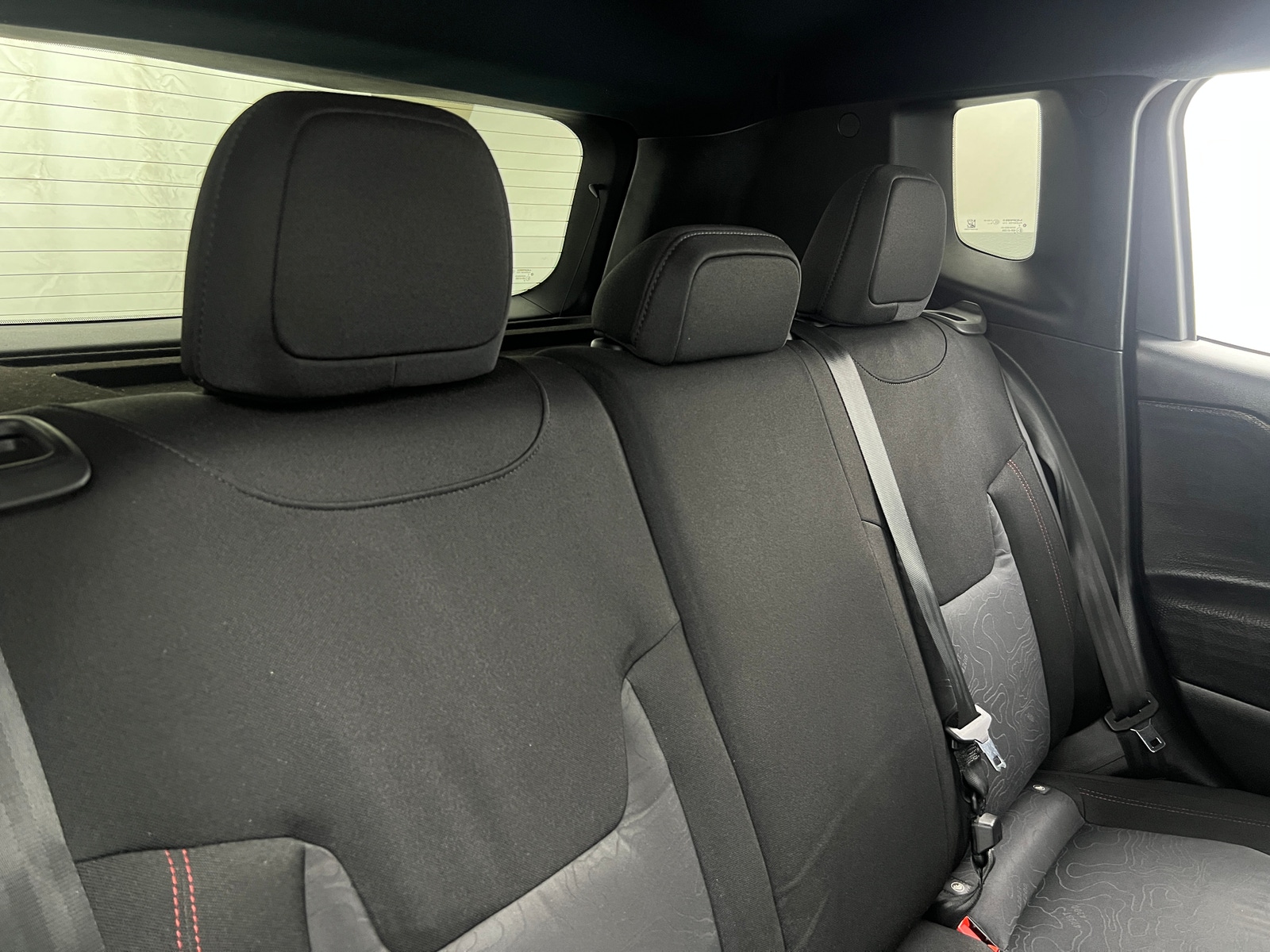 Thumbnail: 2017 Jeep Renegade - 6
