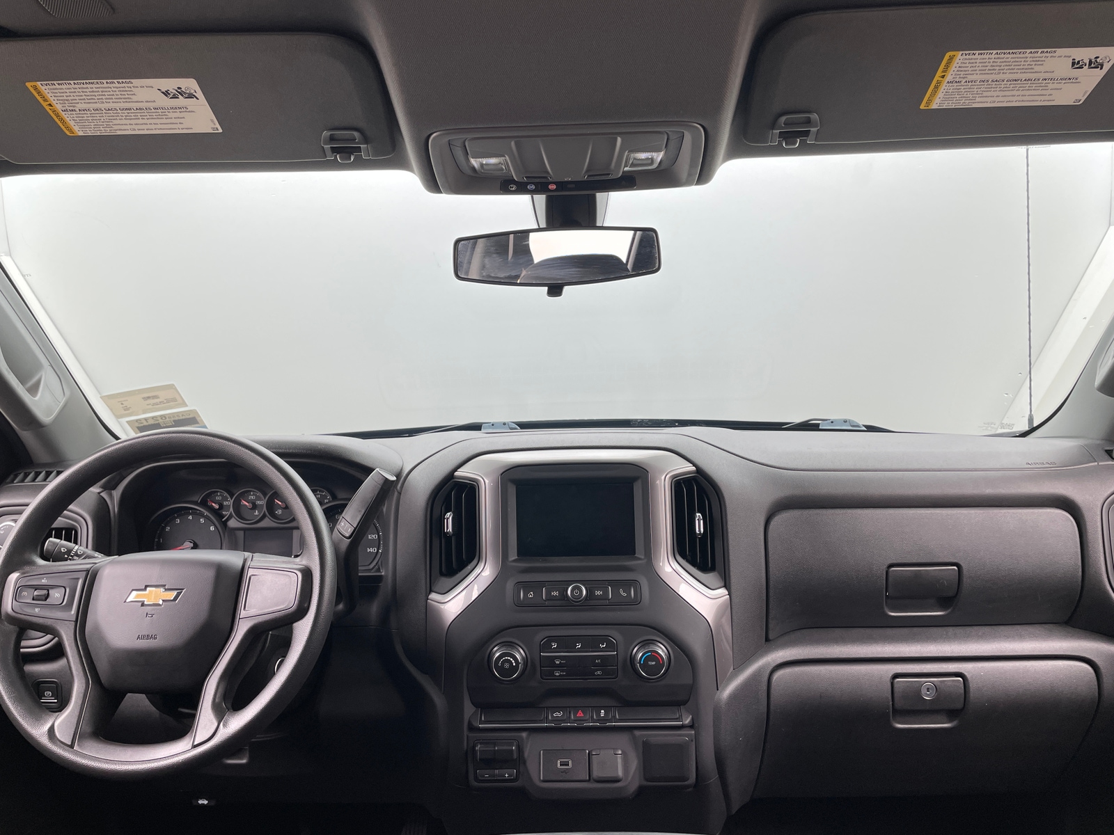 Thumbnail: 2020 Chevrolet Silverado 1500 - 3