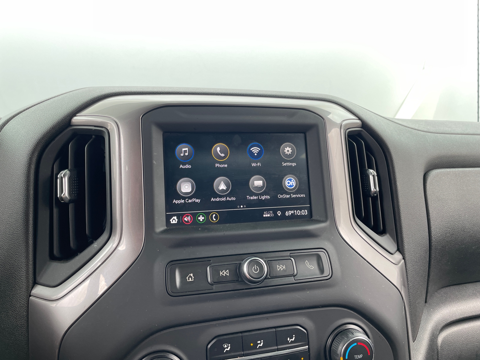 Thumbnail: 2020 Chevrolet Silverado 1500 - 4