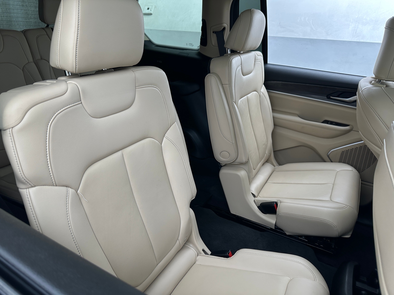 Thumbnail: 2021 Jeep Grand Cherokee L - 5