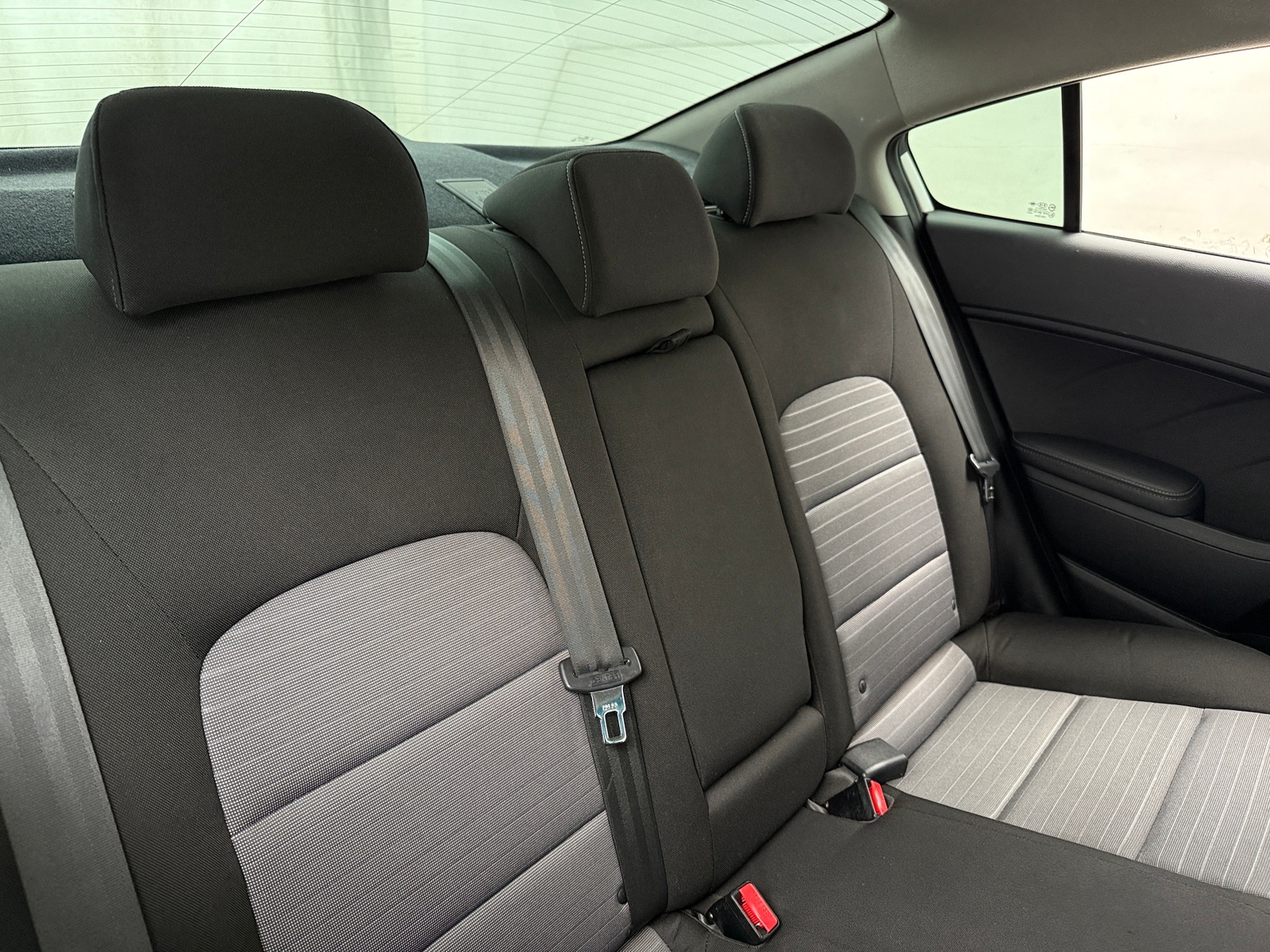 Thumbnail: 2016 Kia Forte - 6
