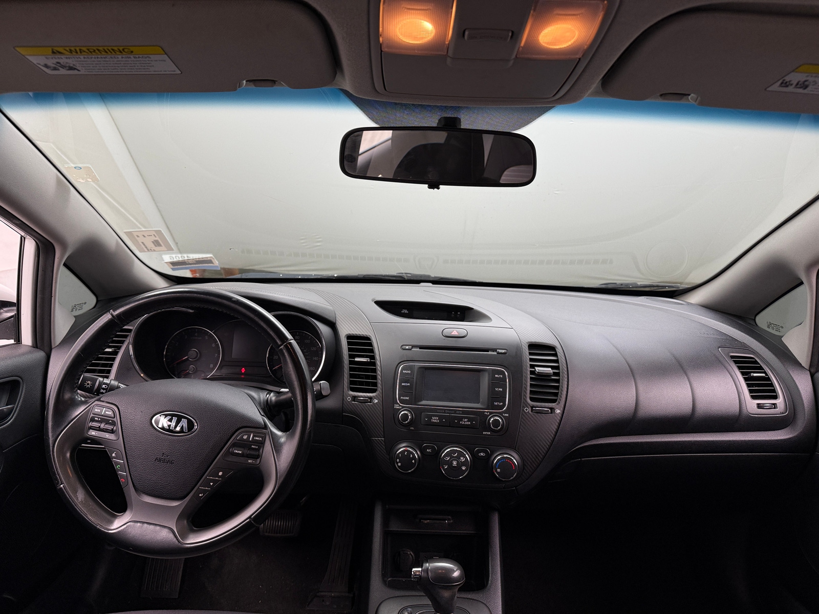 Thumbnail: 2016 Kia Forte - 3