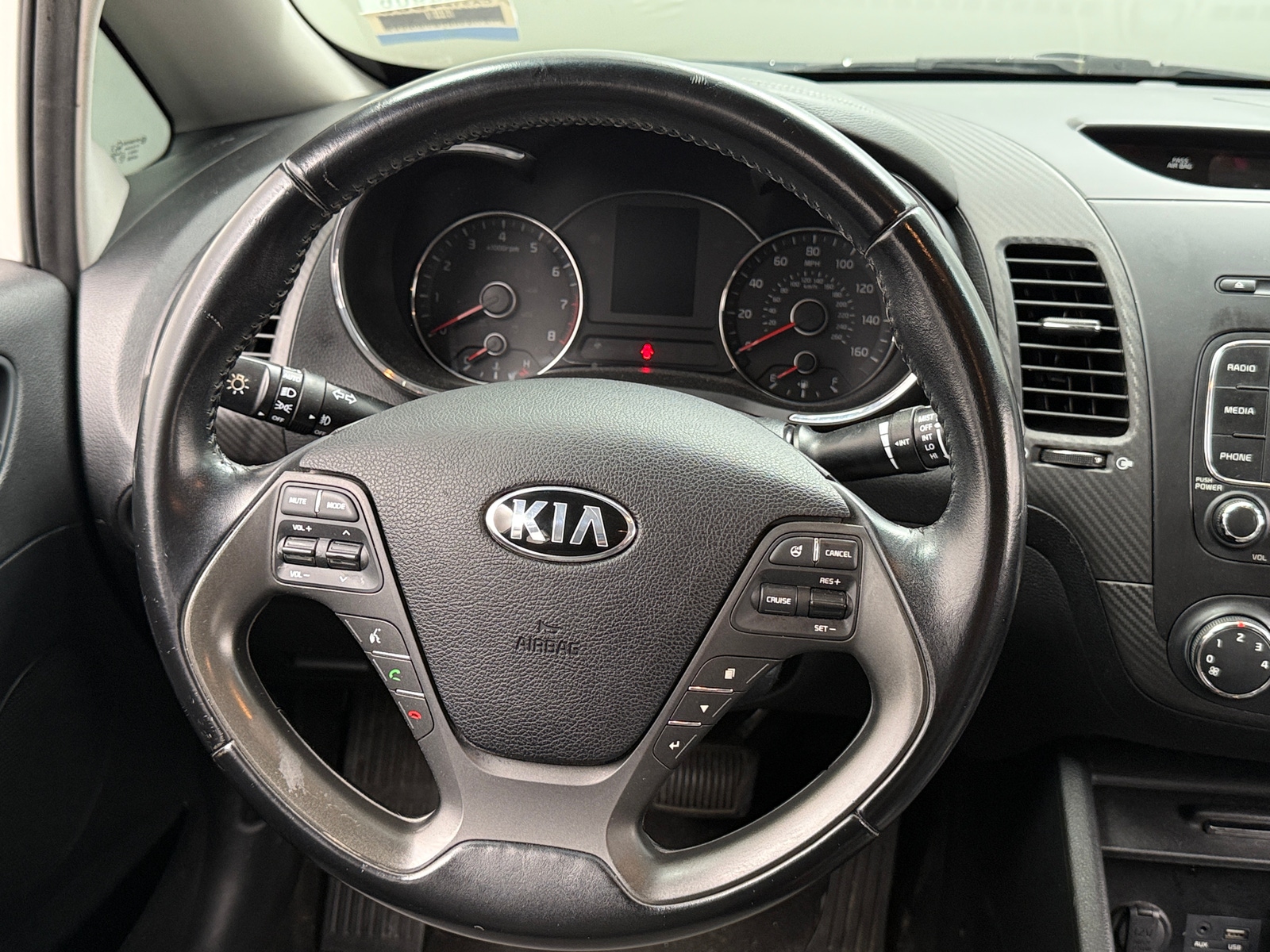 Thumbnail: 2016 Kia Forte - 5