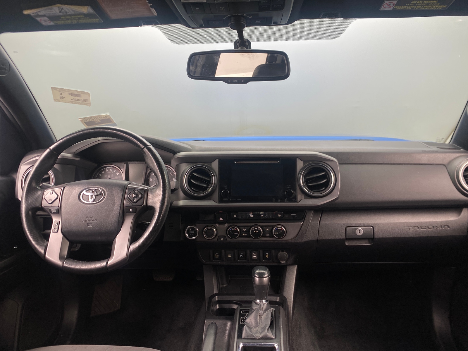 Thumbnail: 2016 Toyota Tacoma - 3