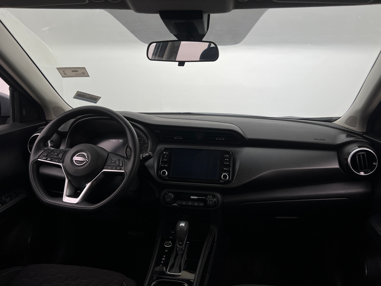 Thumbnail: 2022 Nissan Kicks - 3