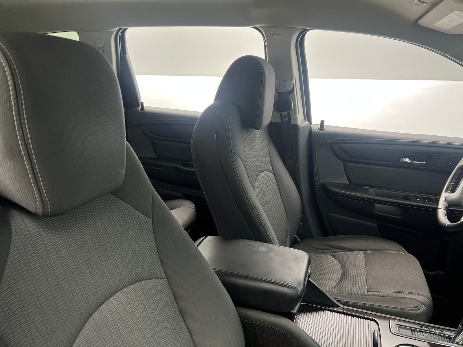 Thumbnail: 2017 Chevrolet Traverse - 2