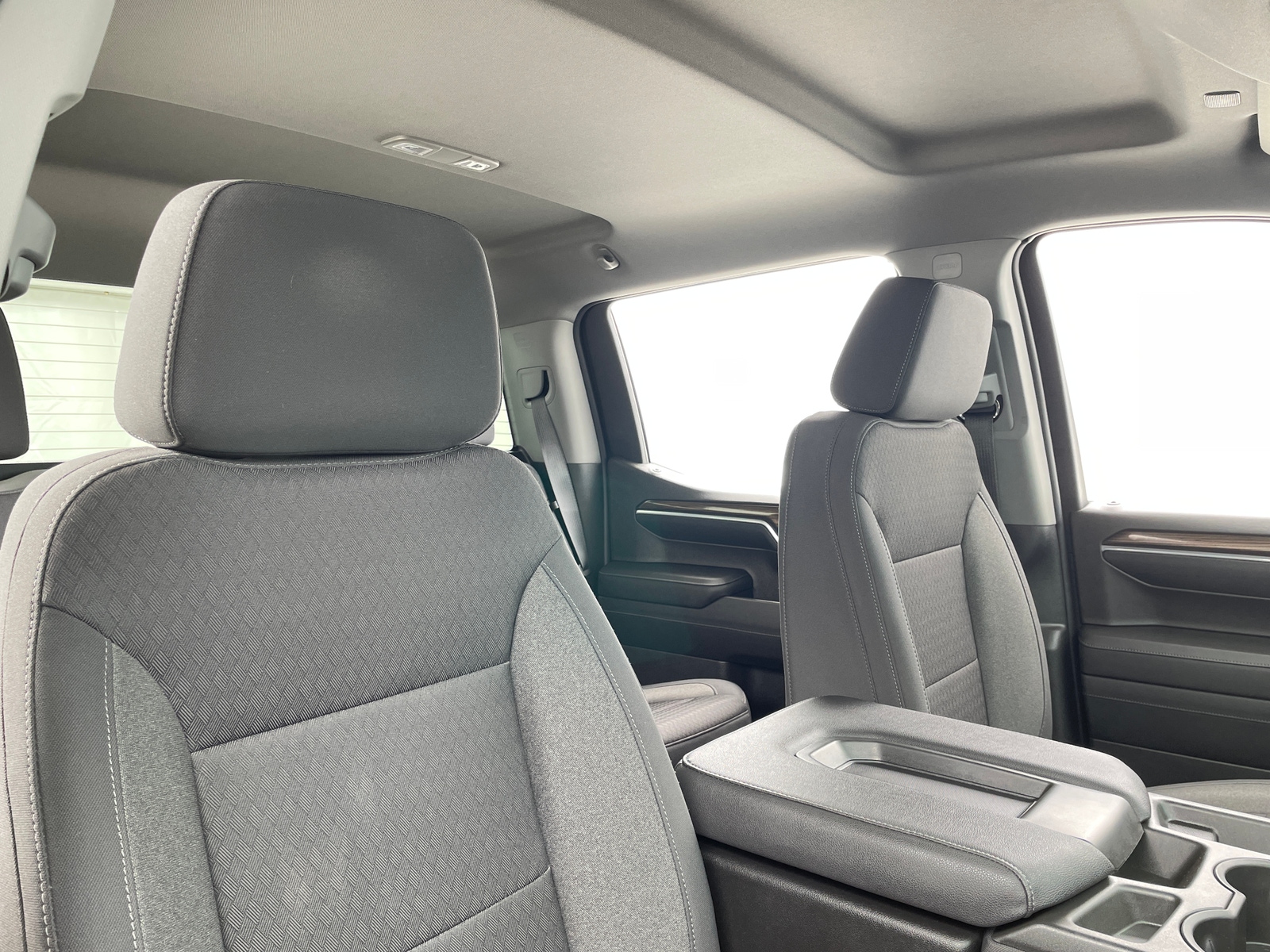Thumbnail: 2022 Chevrolet Silverado 1500 - 2