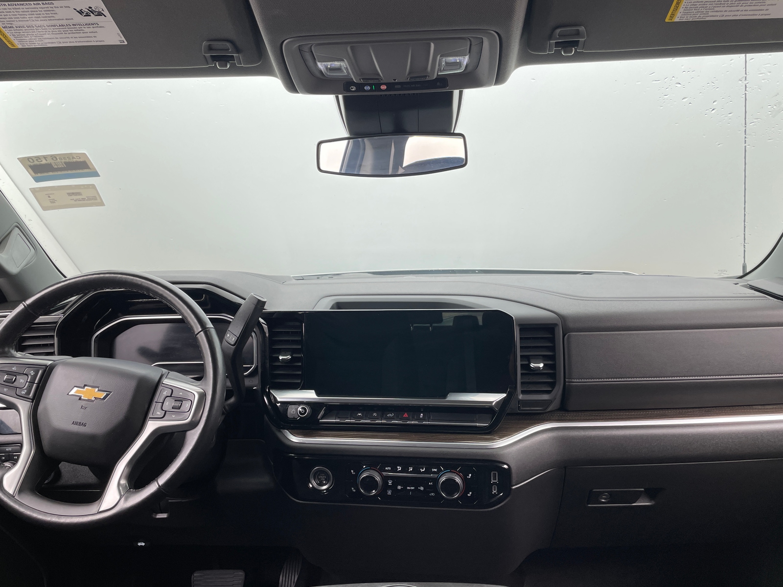 Thumbnail: 2022 Chevrolet Silverado 1500 - 3