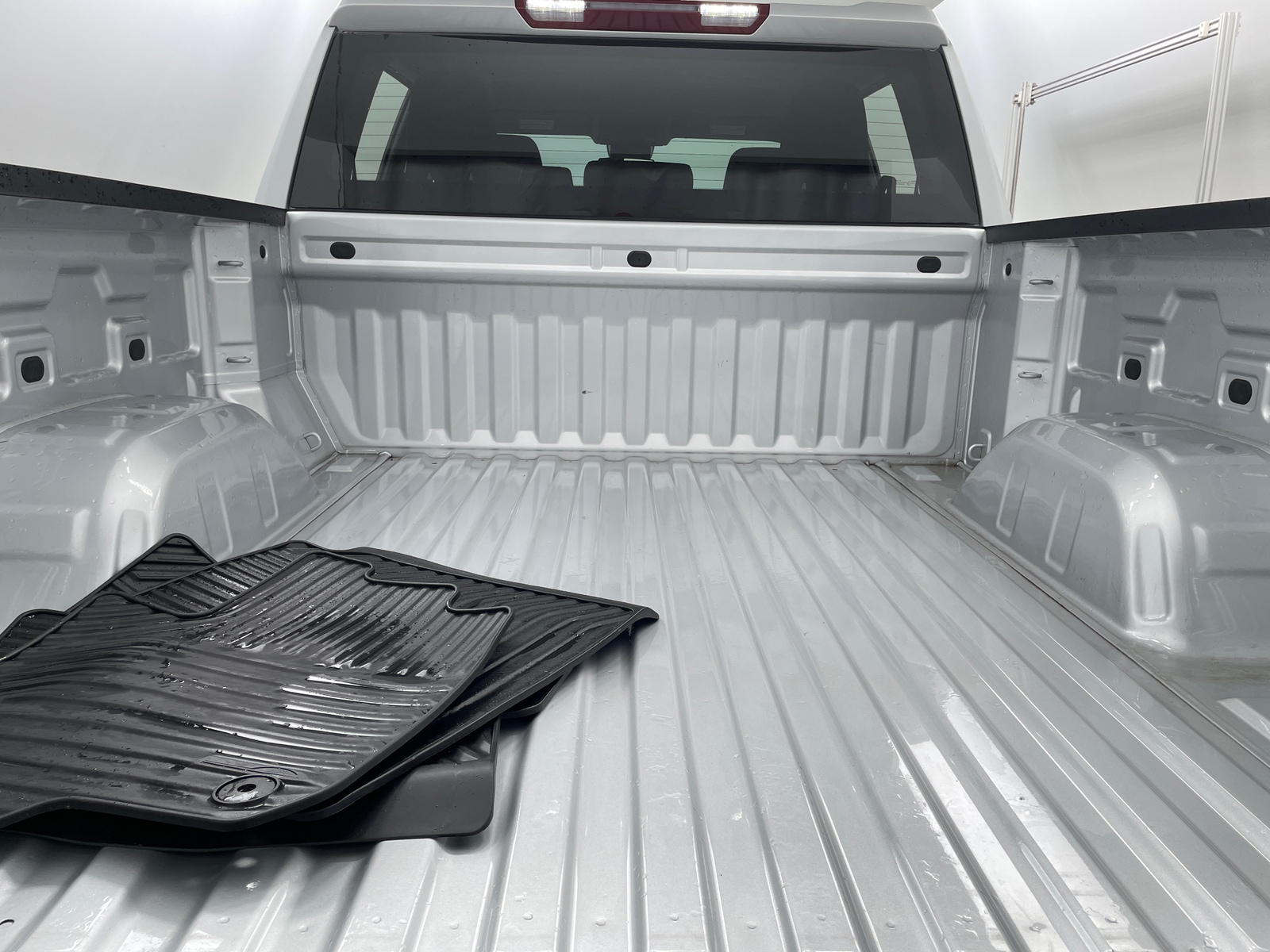 Thumbnail: 2022 Chevrolet Silverado 1500 - 7