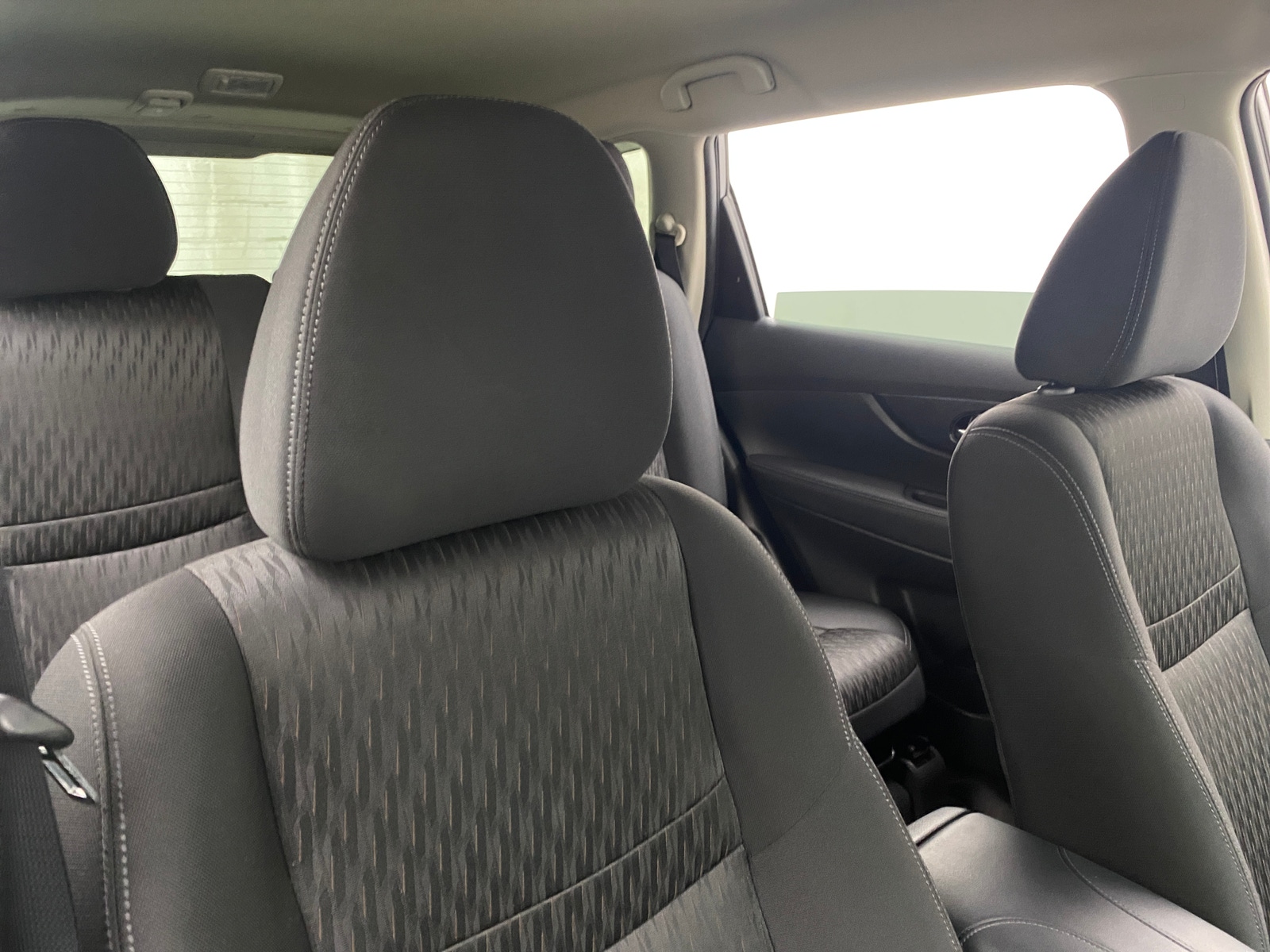 Thumbnail: 2019 Nissan Rogue - 2