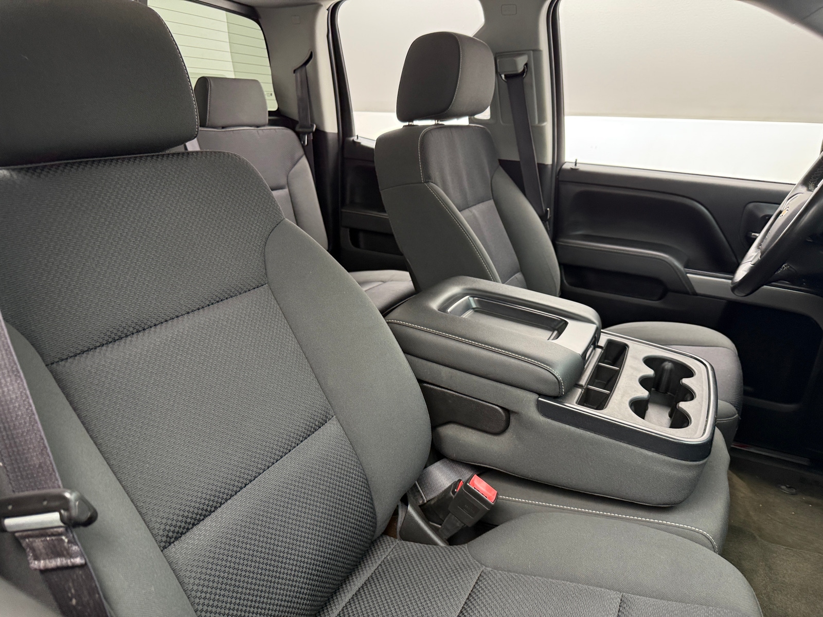 Thumbnail: 2015 Chevrolet Silverado 1500 - 2