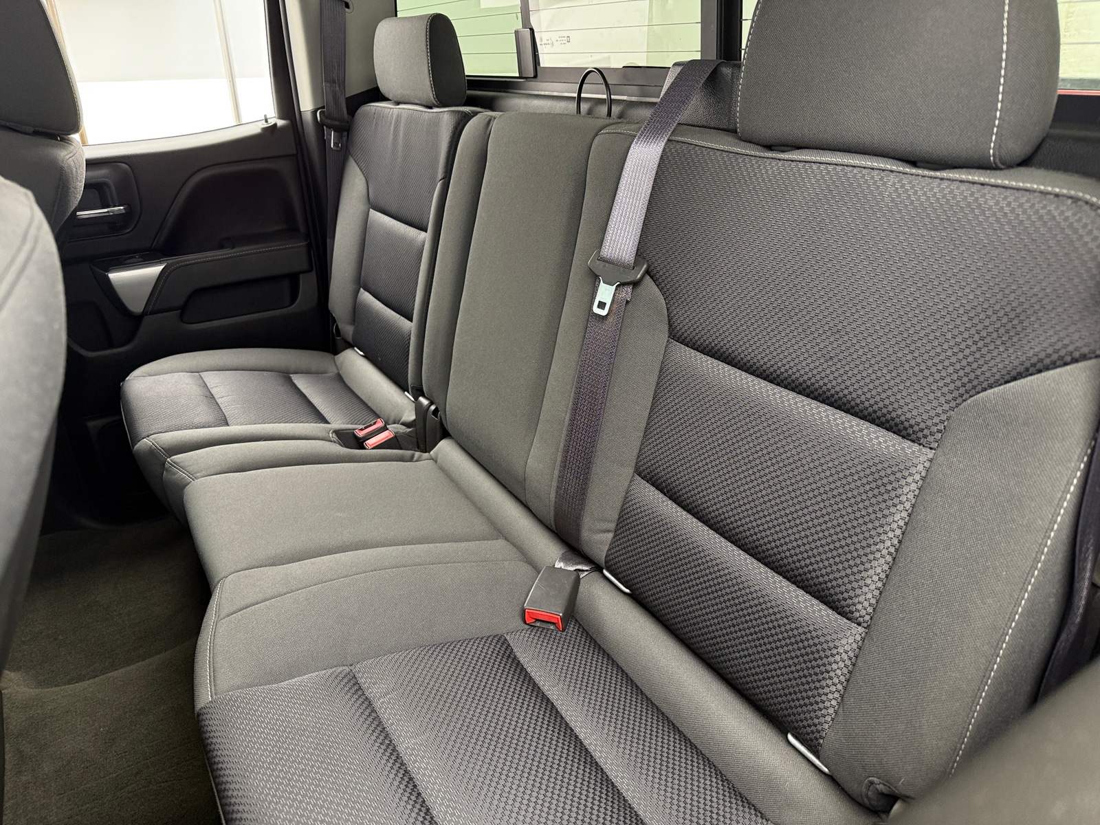Thumbnail: 2015 Chevrolet Silverado 1500 - 6