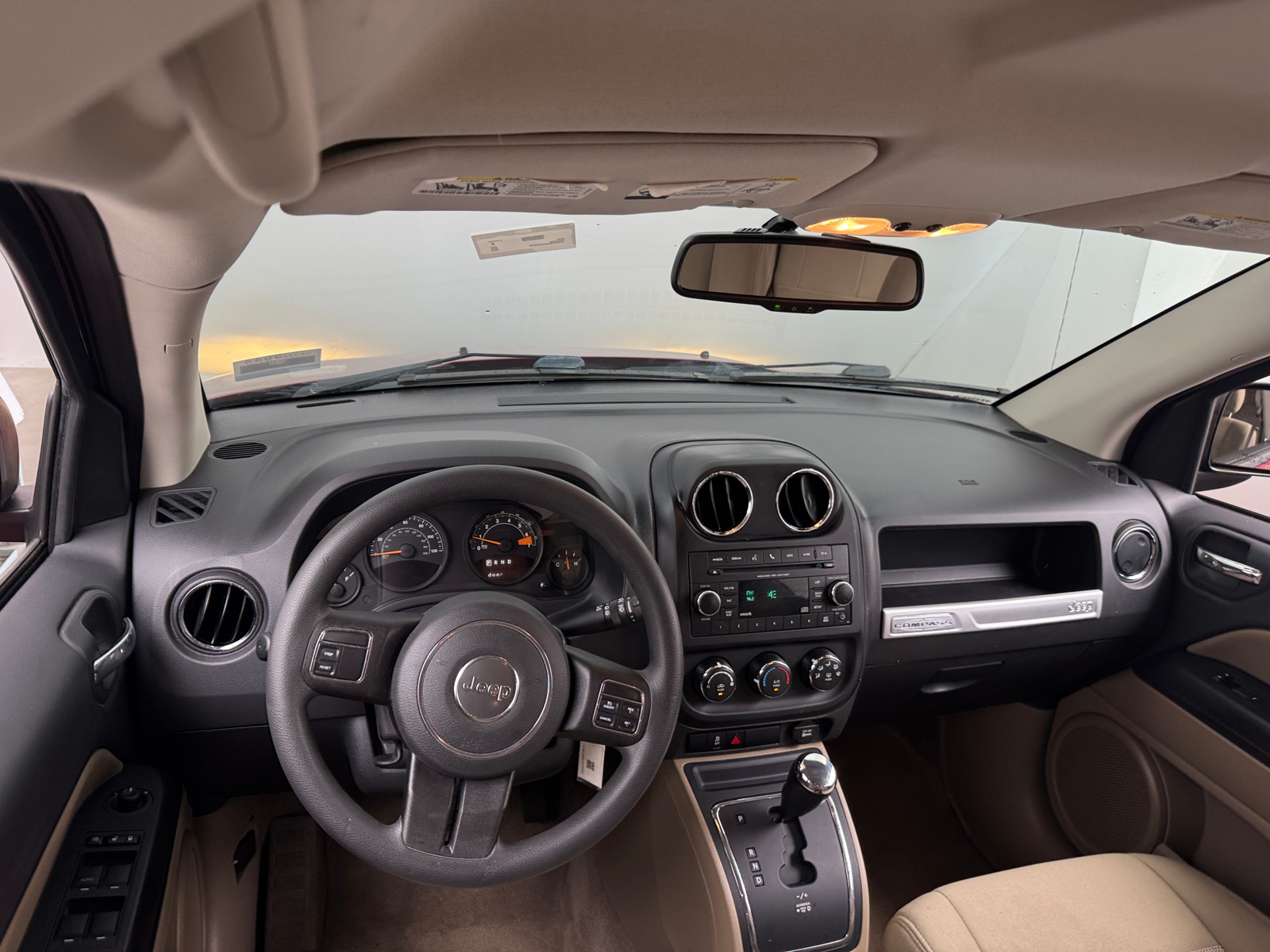 Thumbnail: 2015 Jeep Compass - 3
