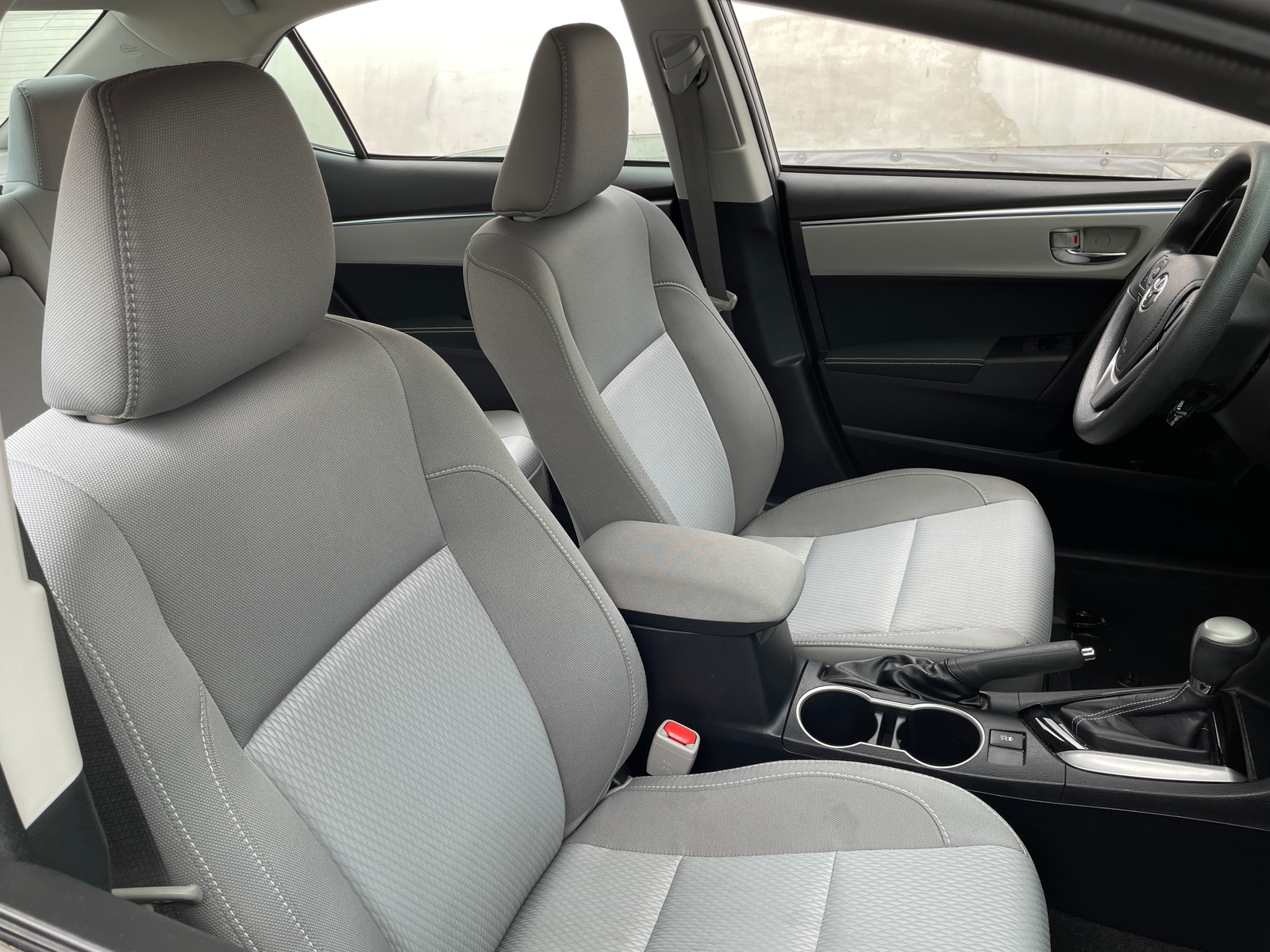 Thumbnail: 2016 Toyota Corolla - 2