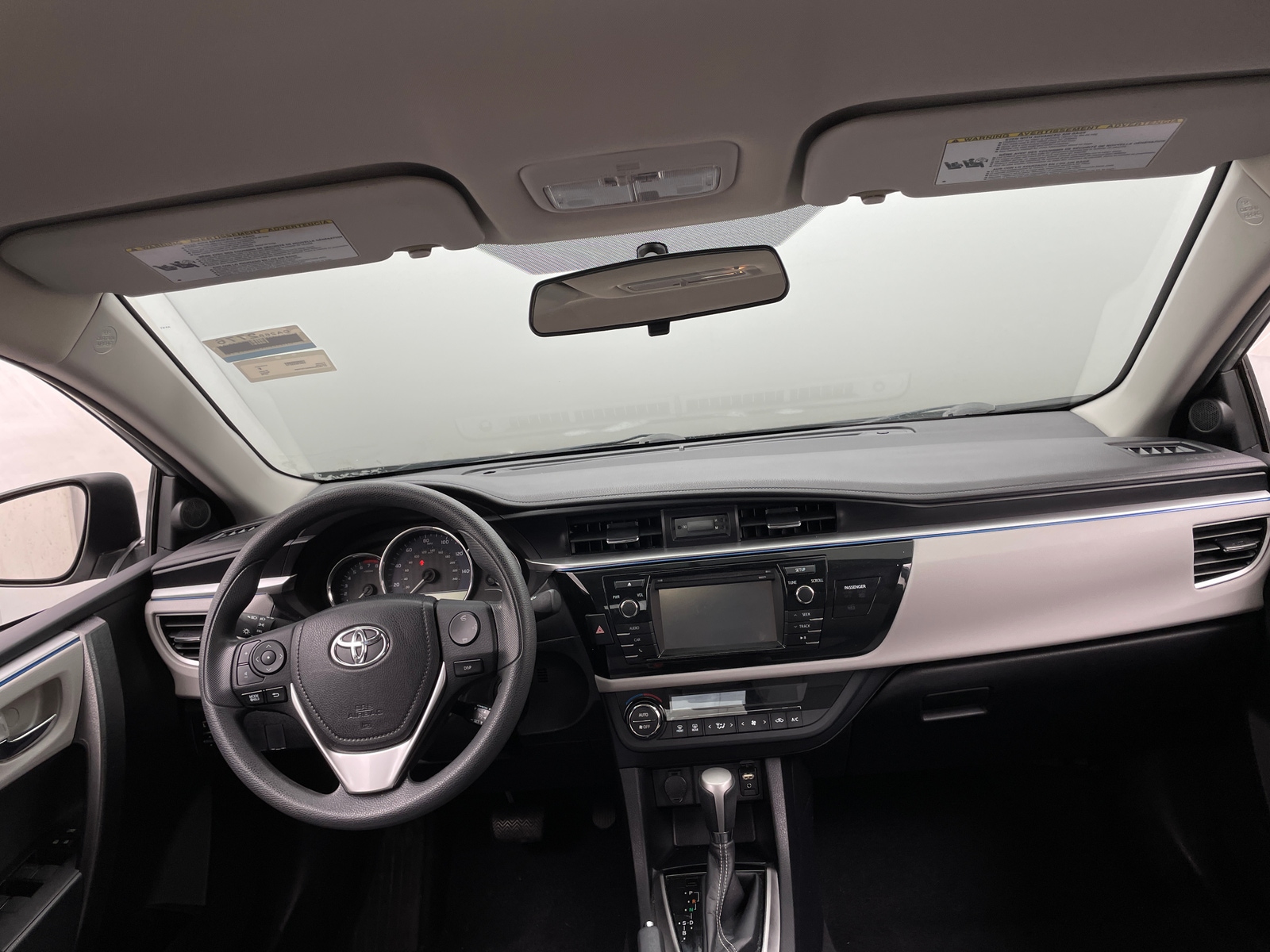 Thumbnail: 2016 Toyota Corolla - 3