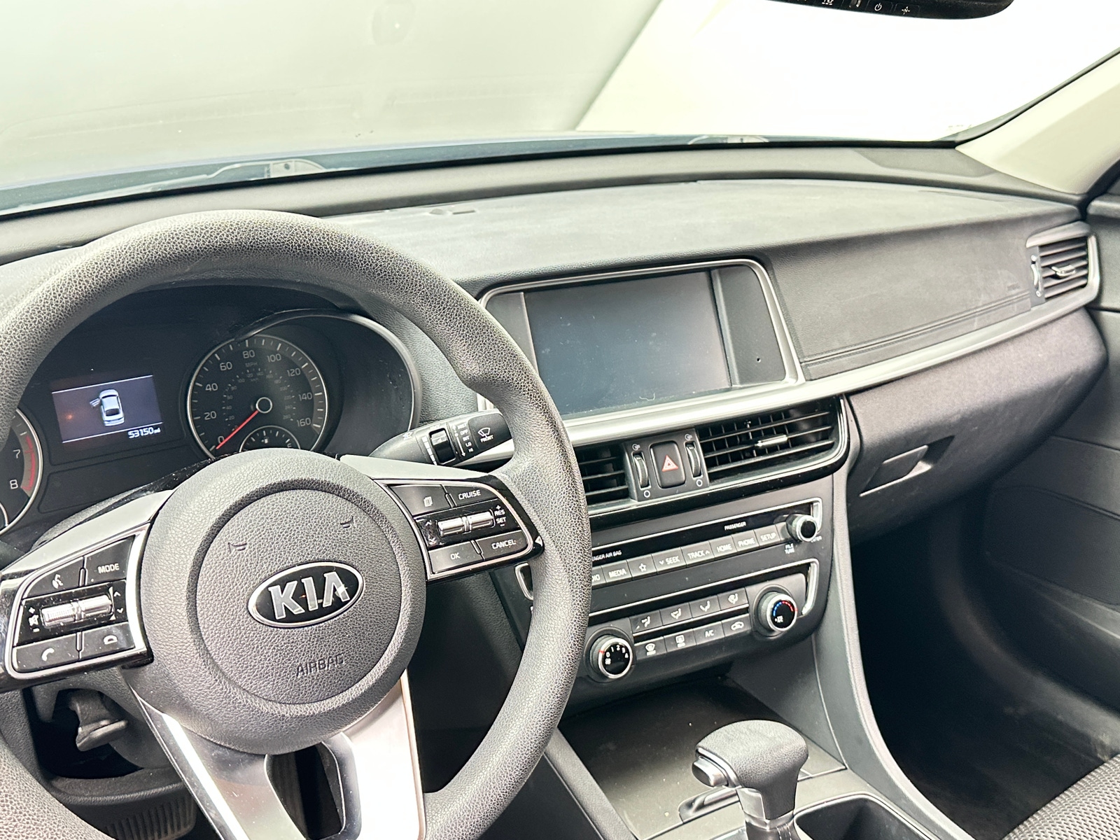 Thumbnail: 2020 Kia Optima - 3