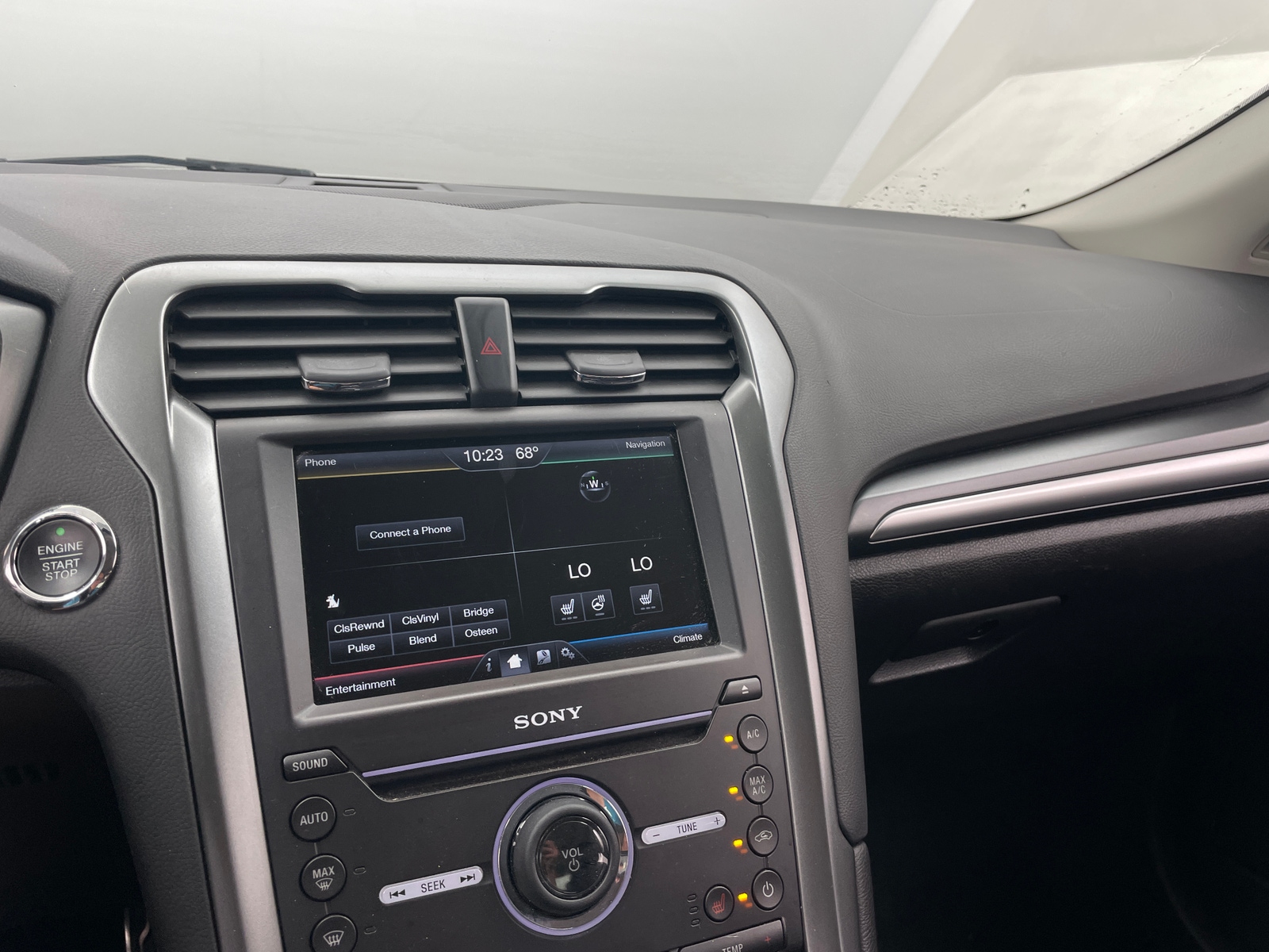 Thumbnail: 2016 Ford Fusion - 3